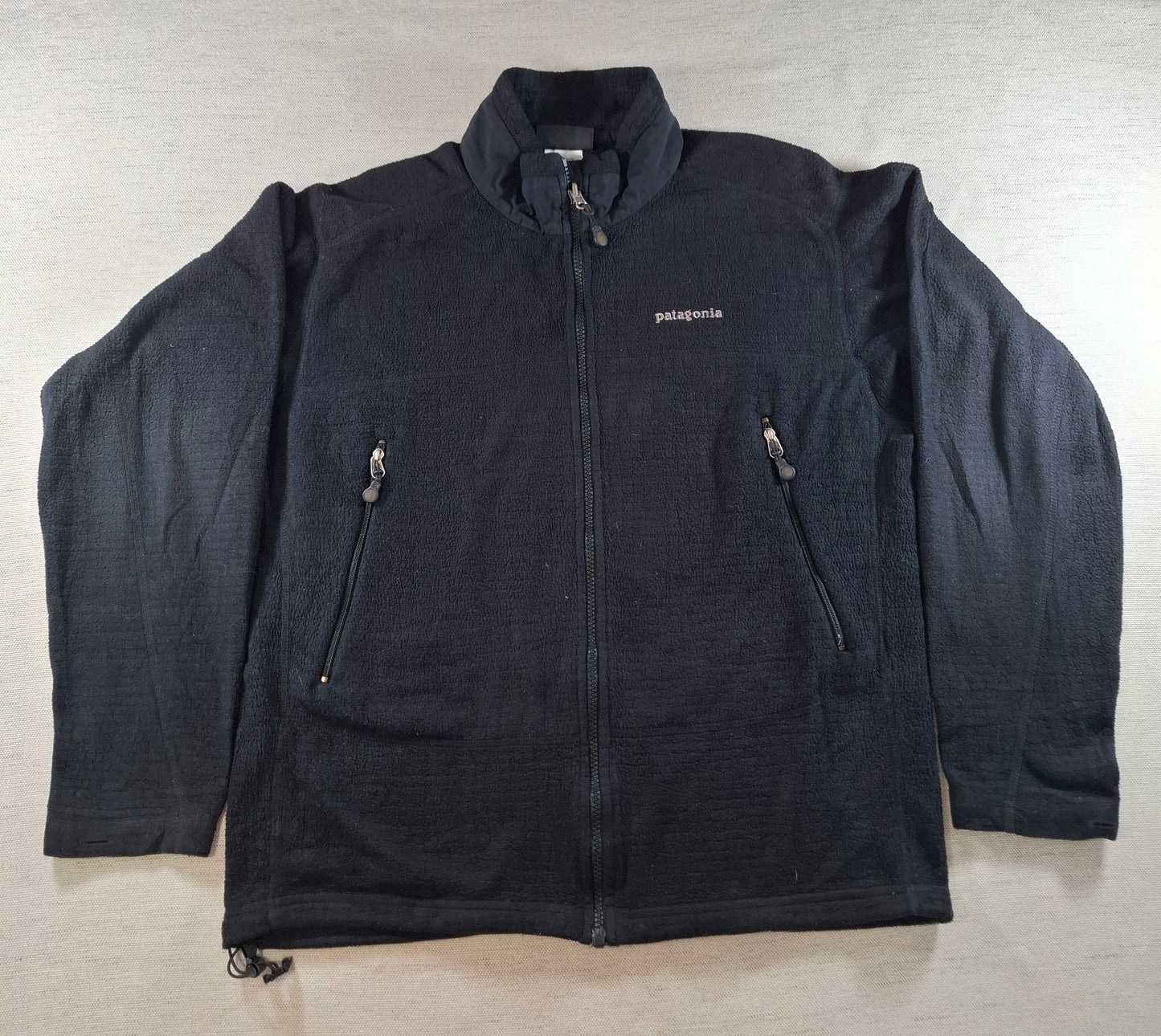001544 – Patagonia Fleece Jacket – Black, Size M