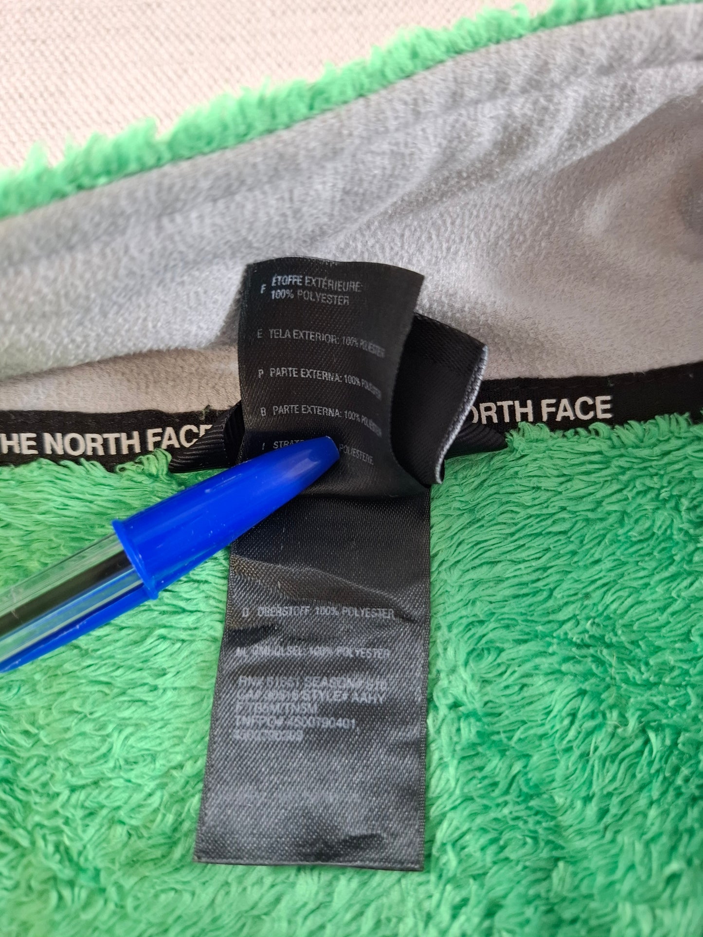 001545 – The North Face Fleece Jacket – Green, Size Women's M