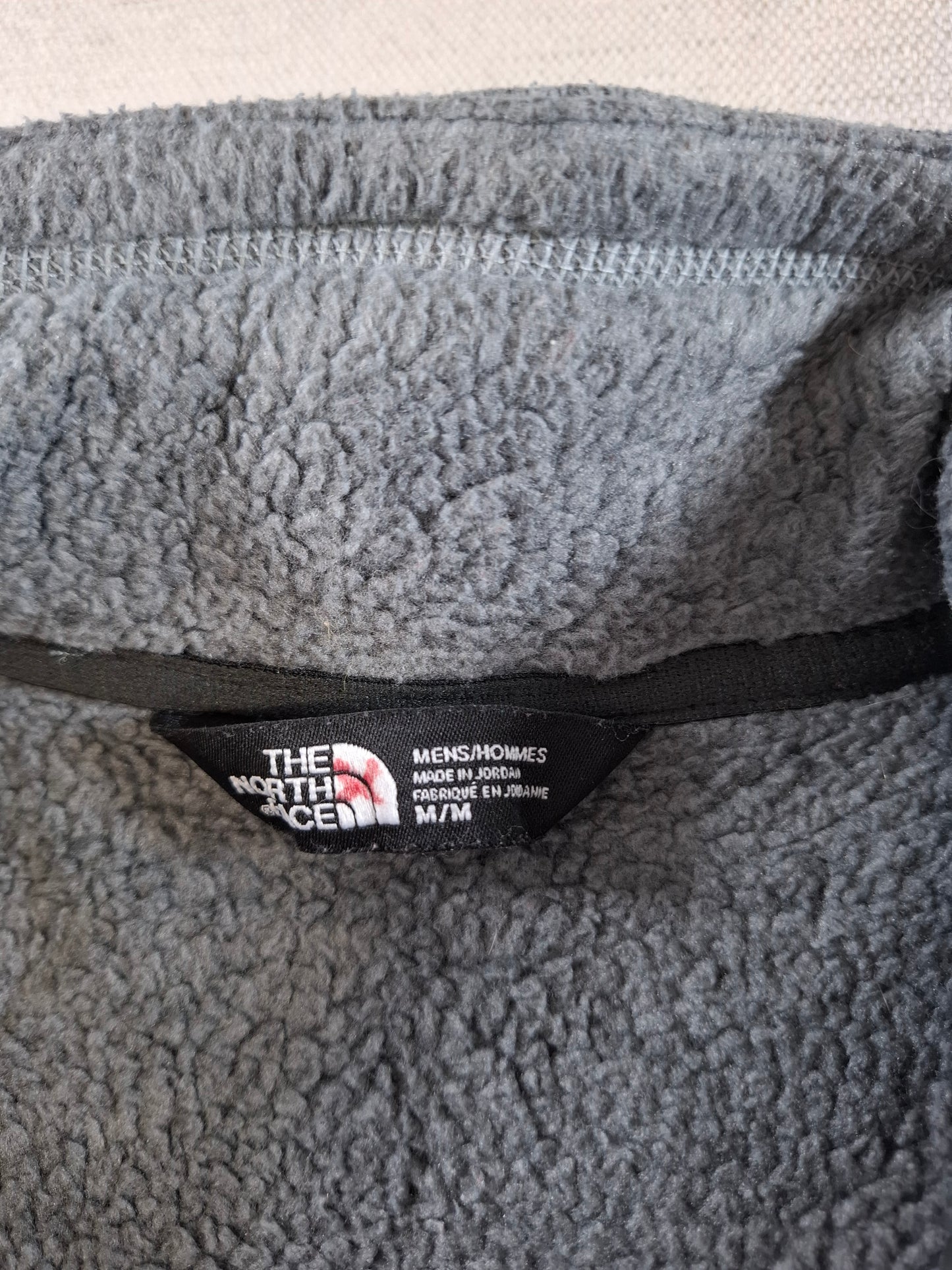 001546 – The North Face Half-Zip Fleece – Grey, Size M