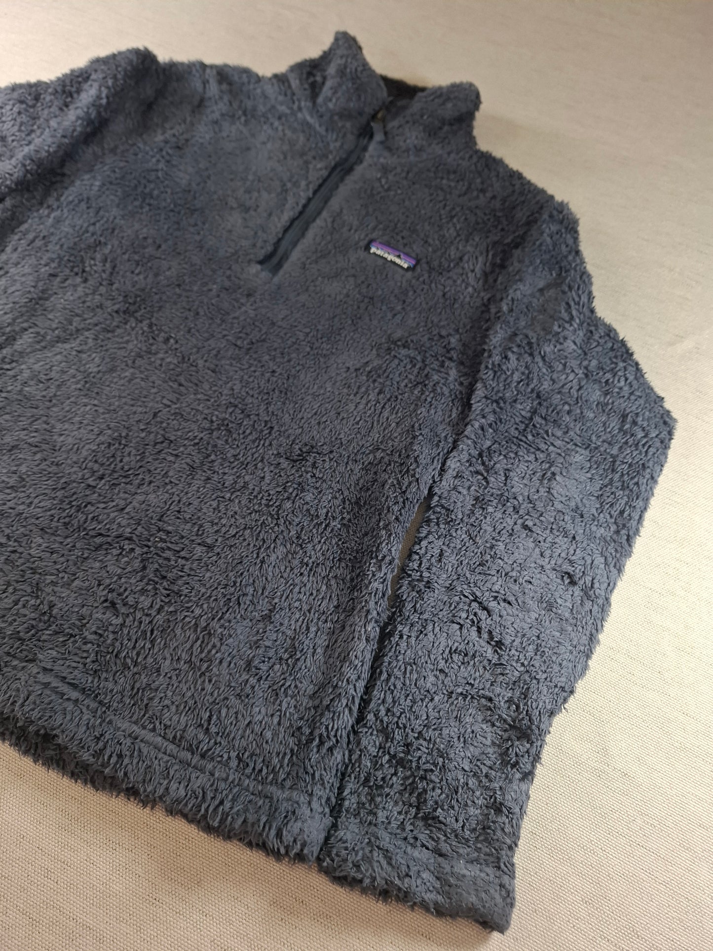 001551 – Patagonia Fleece Jacket – Grey, Size S