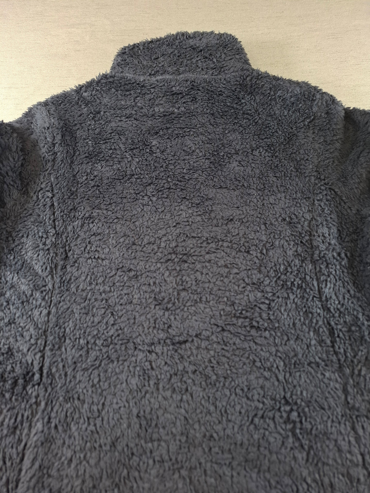 001551 – Patagonia Fleece Jacket – Grey, Size S