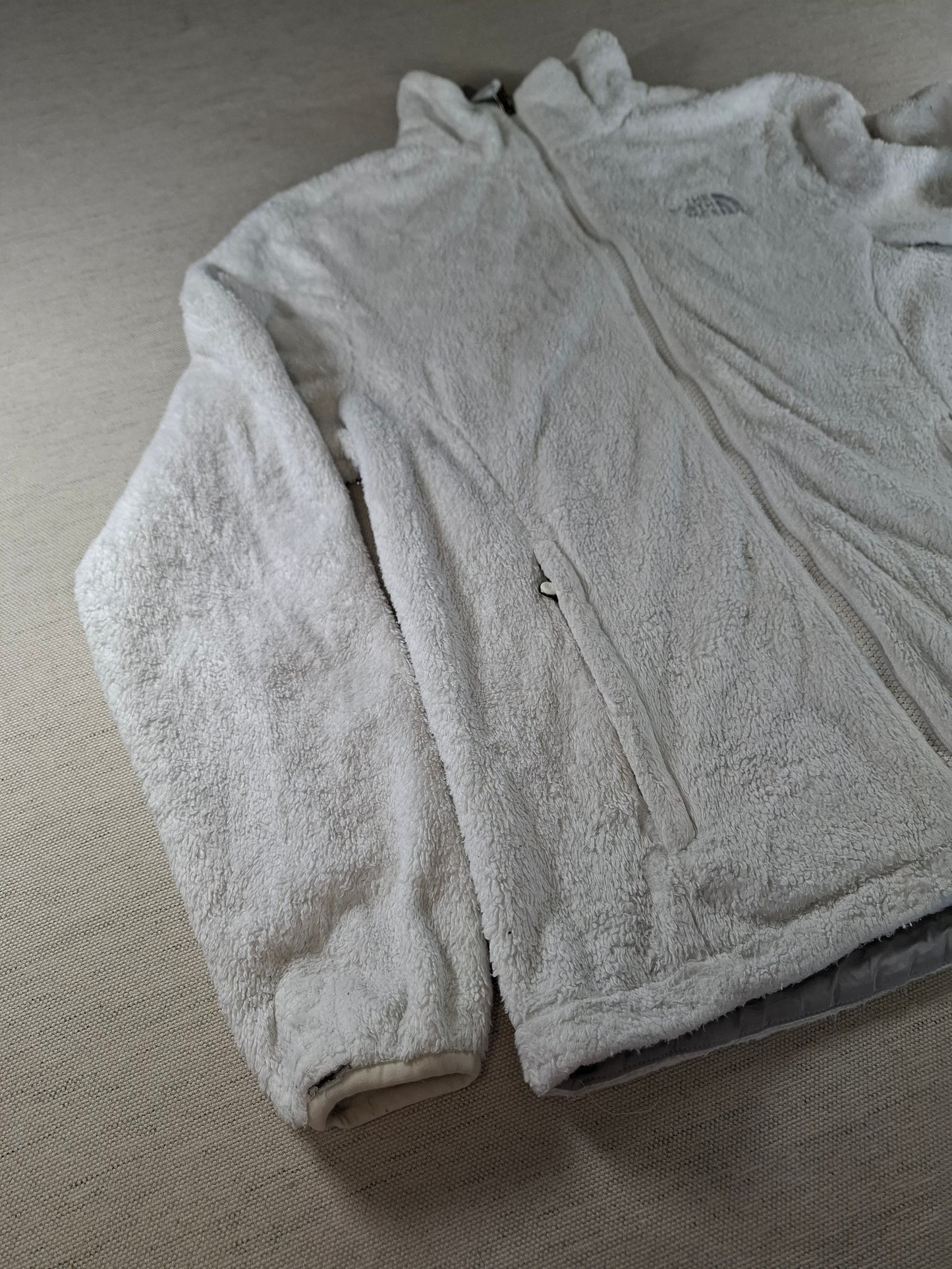 001552 – The North Face Fleece Jacket – White, Size Women's M