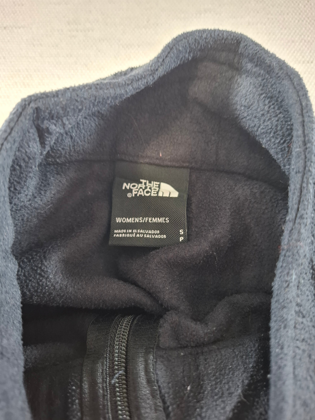 001554 – The North Face Fleece Jacket – Black, Size Women's S