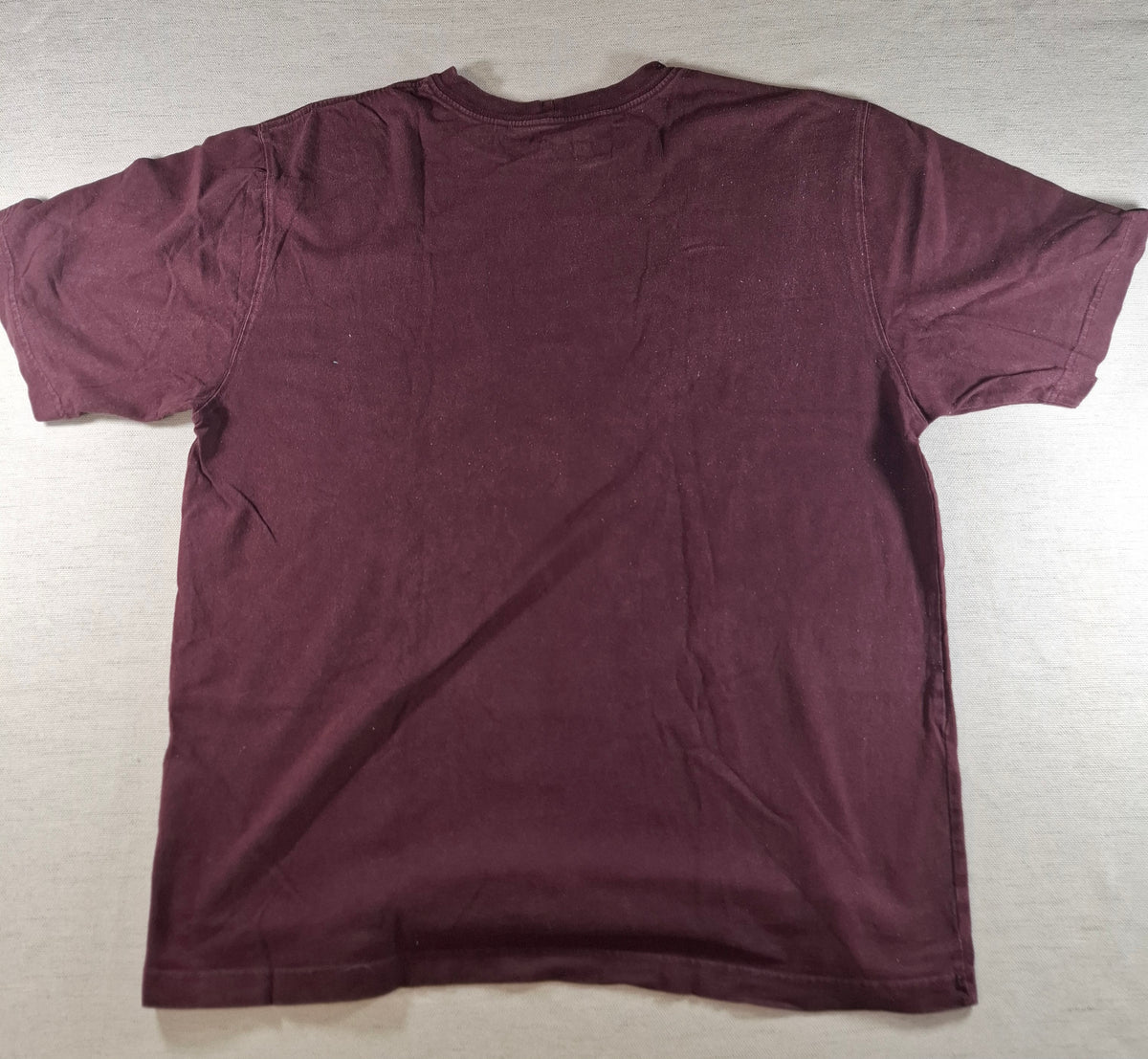 001567 – Carhartt T-Shirt – Burgundy Red, Size L