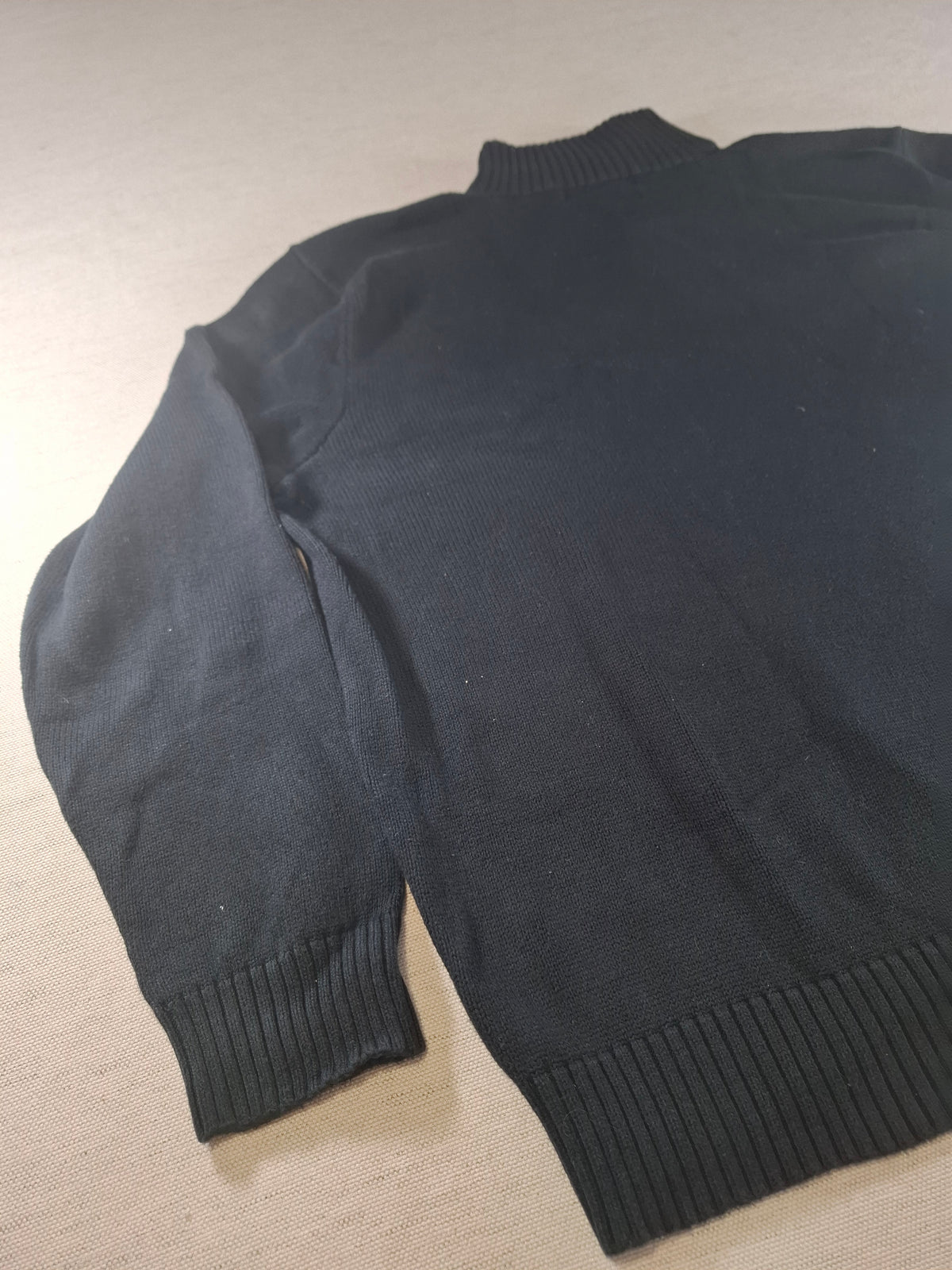 001574 – Polo Ralph Lauren Quarter-Zip Sweater – Black, Size XXL