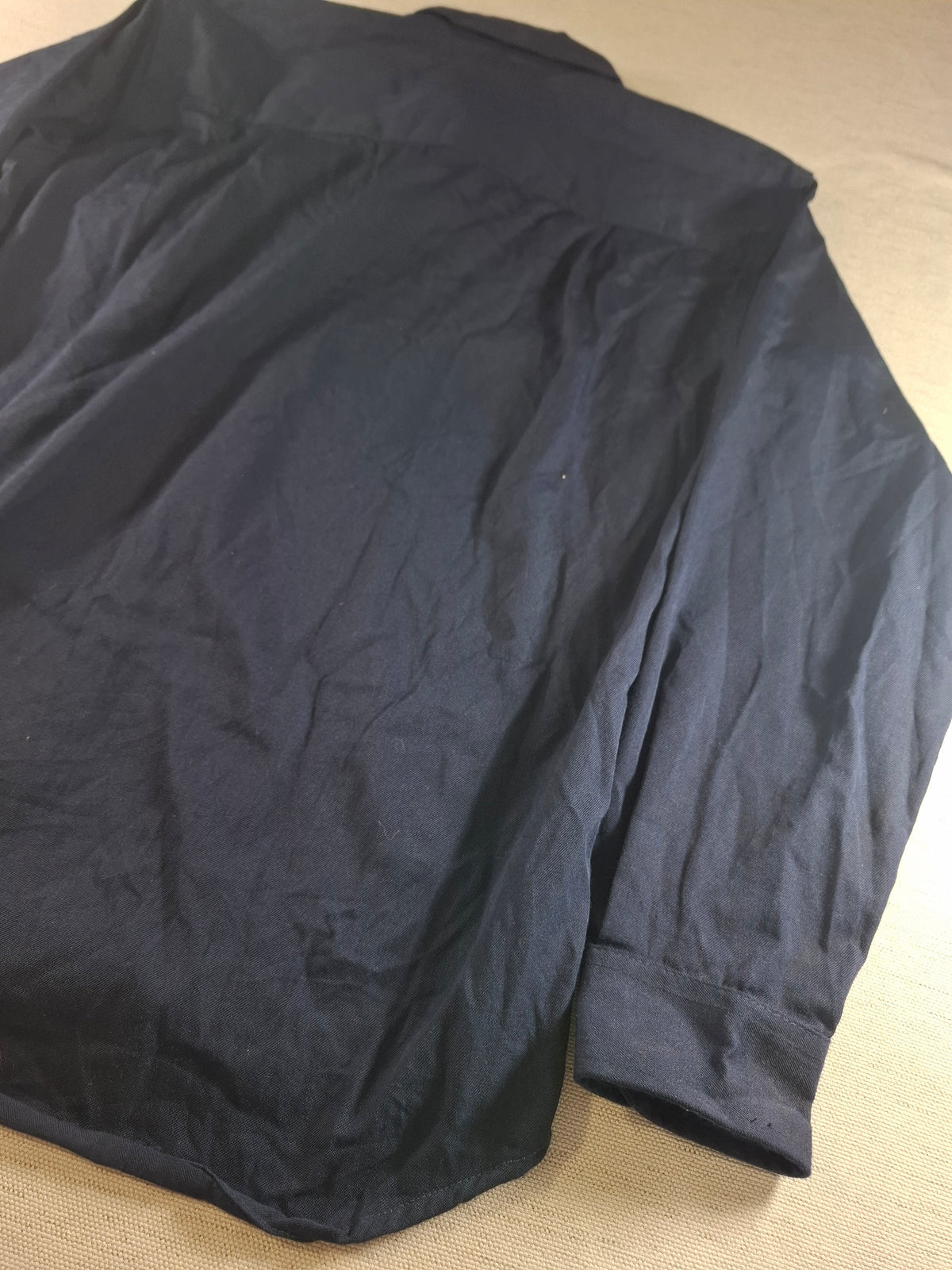 001581 – Carhartt Flame-Resistant Work Shirt – Navy, Size M