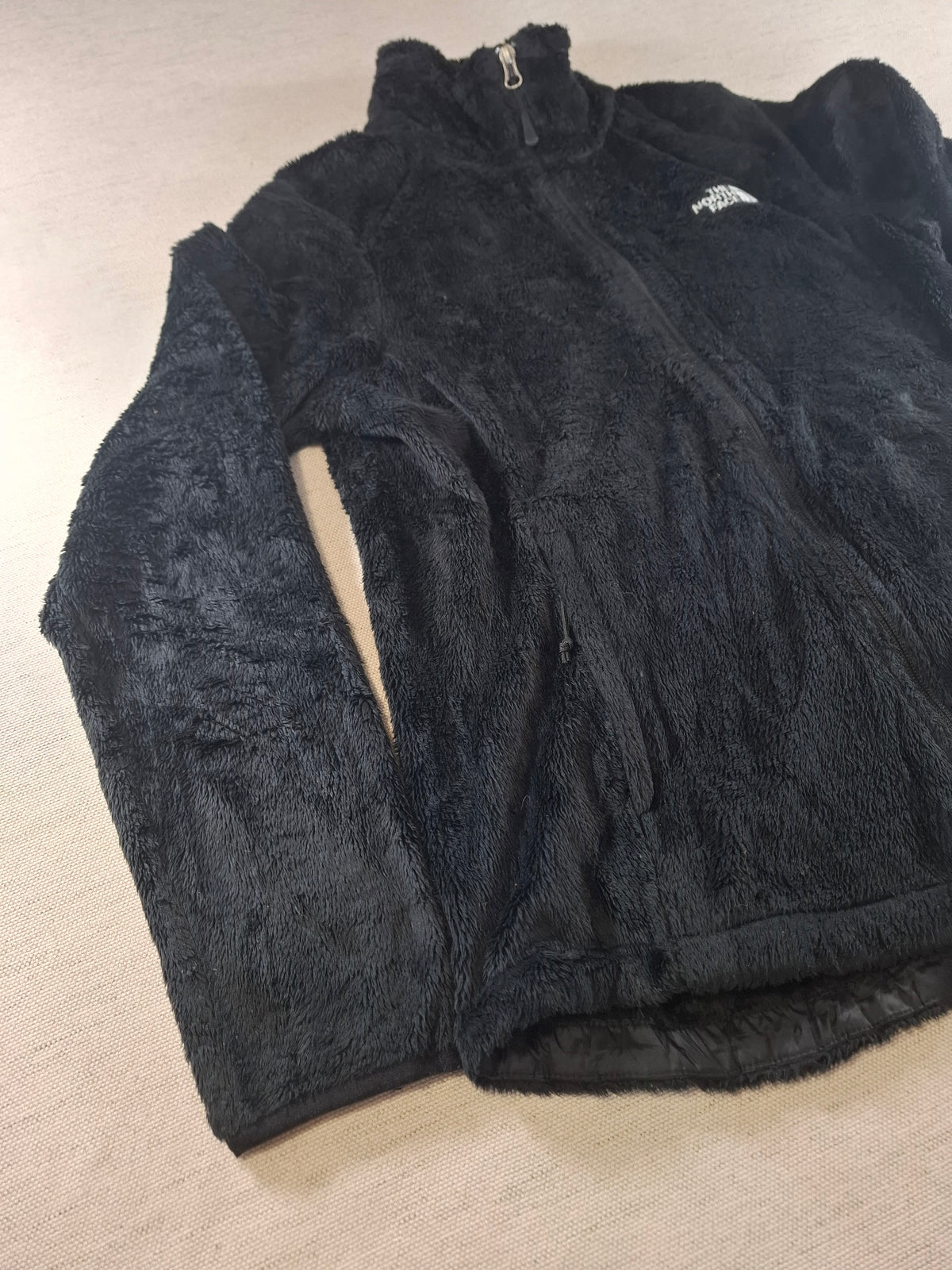 001558 – The North Face Fleece Jacket – Black, Size Women's M