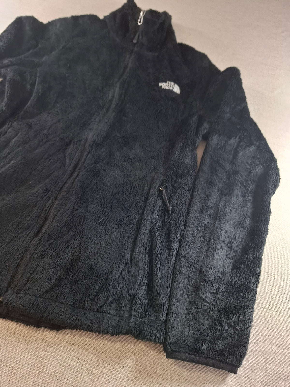 001558 – The North Face Fleece Jacket – Black, Size Women's M
