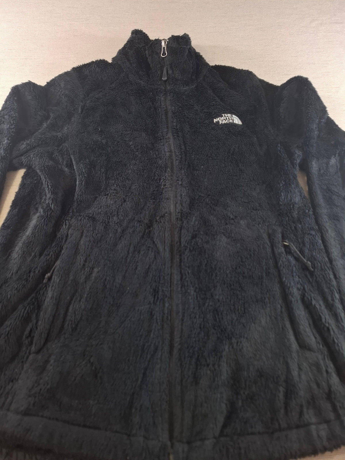 001558 – The North Face Fleece Jacket – Black, Size Women's M