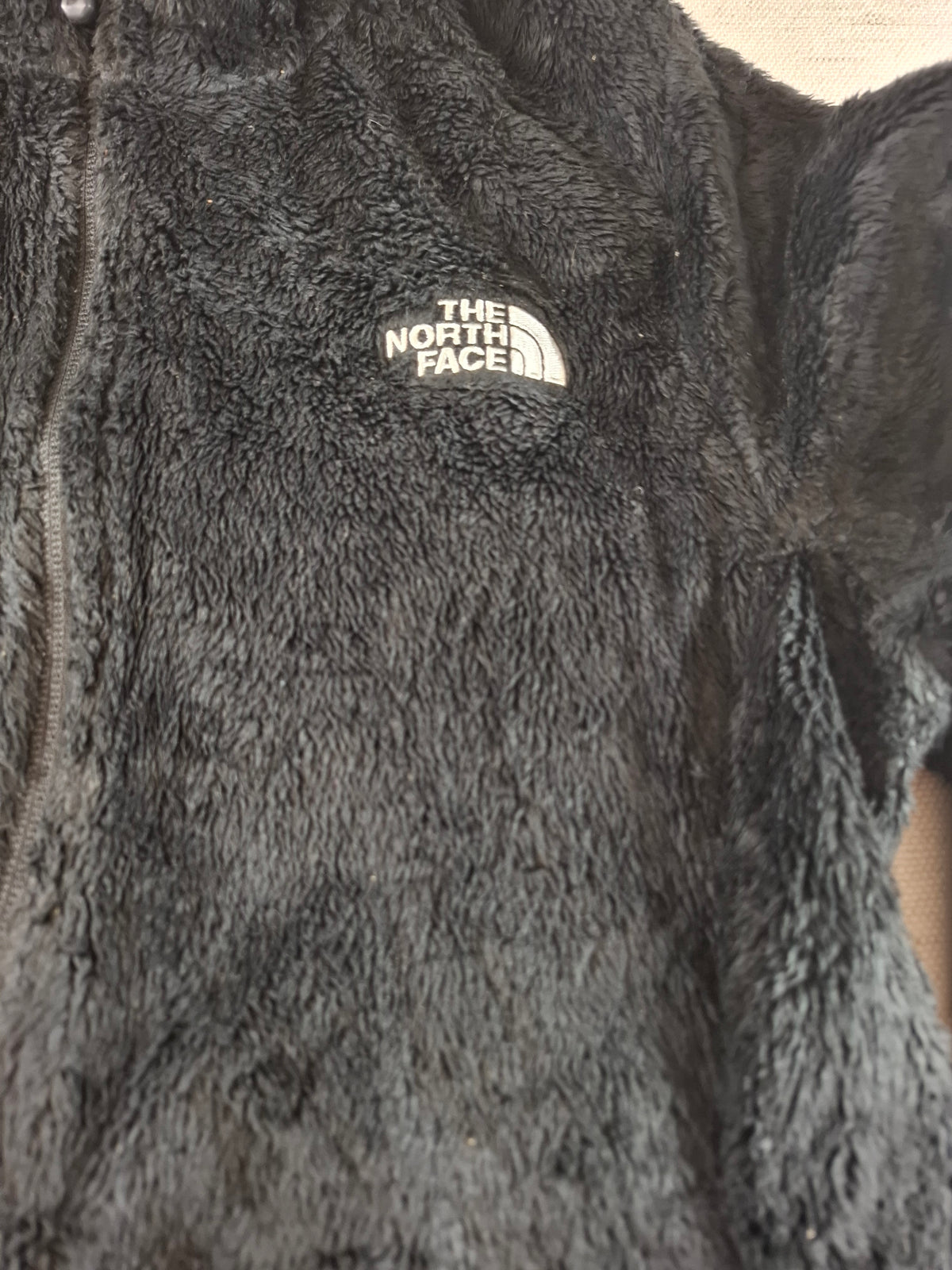 001558 – The North Face Fleece Jacket – Black, Size Women's M