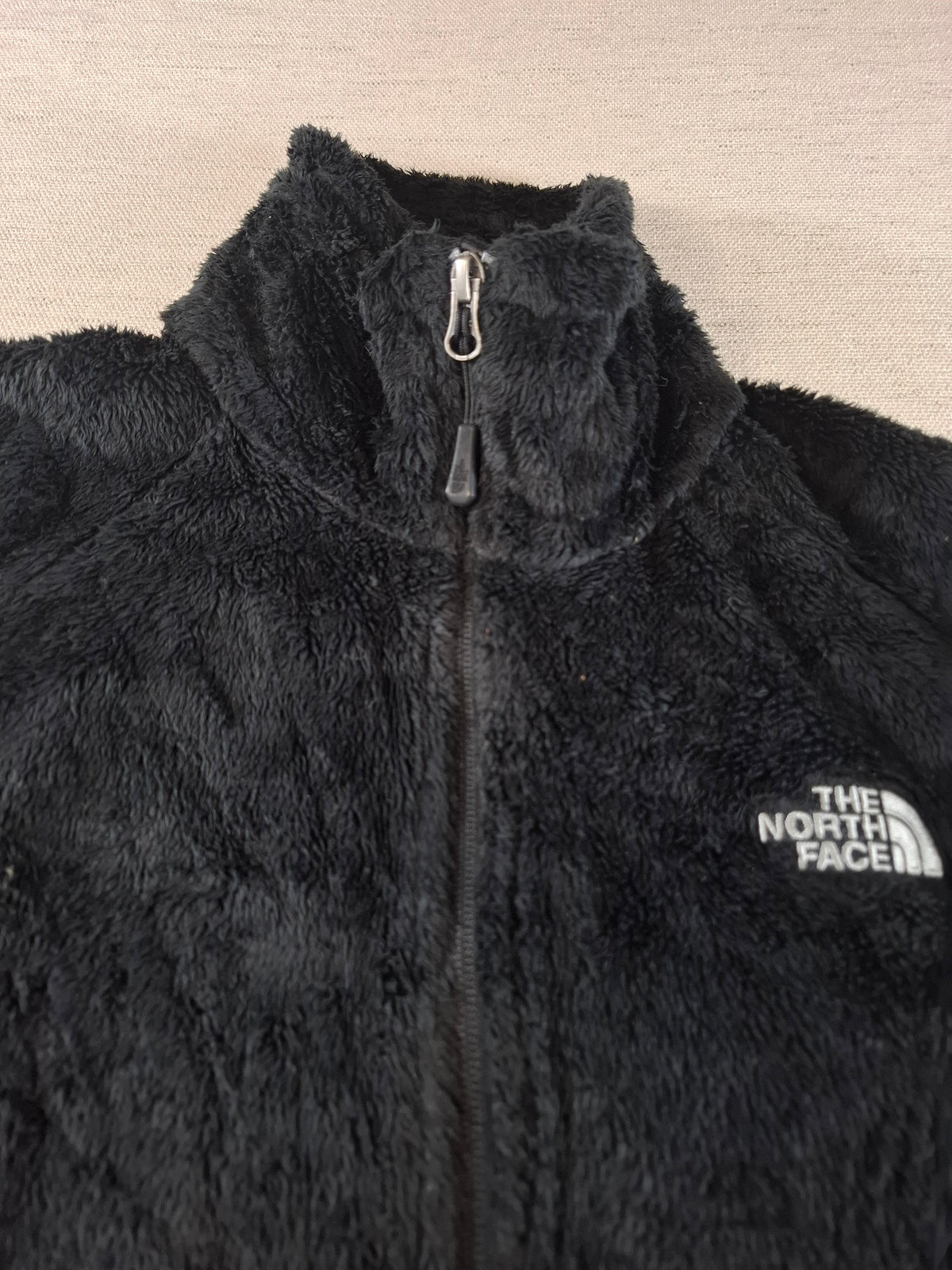 001558 – The North Face Fleece Jacket – Black, Size Women's M