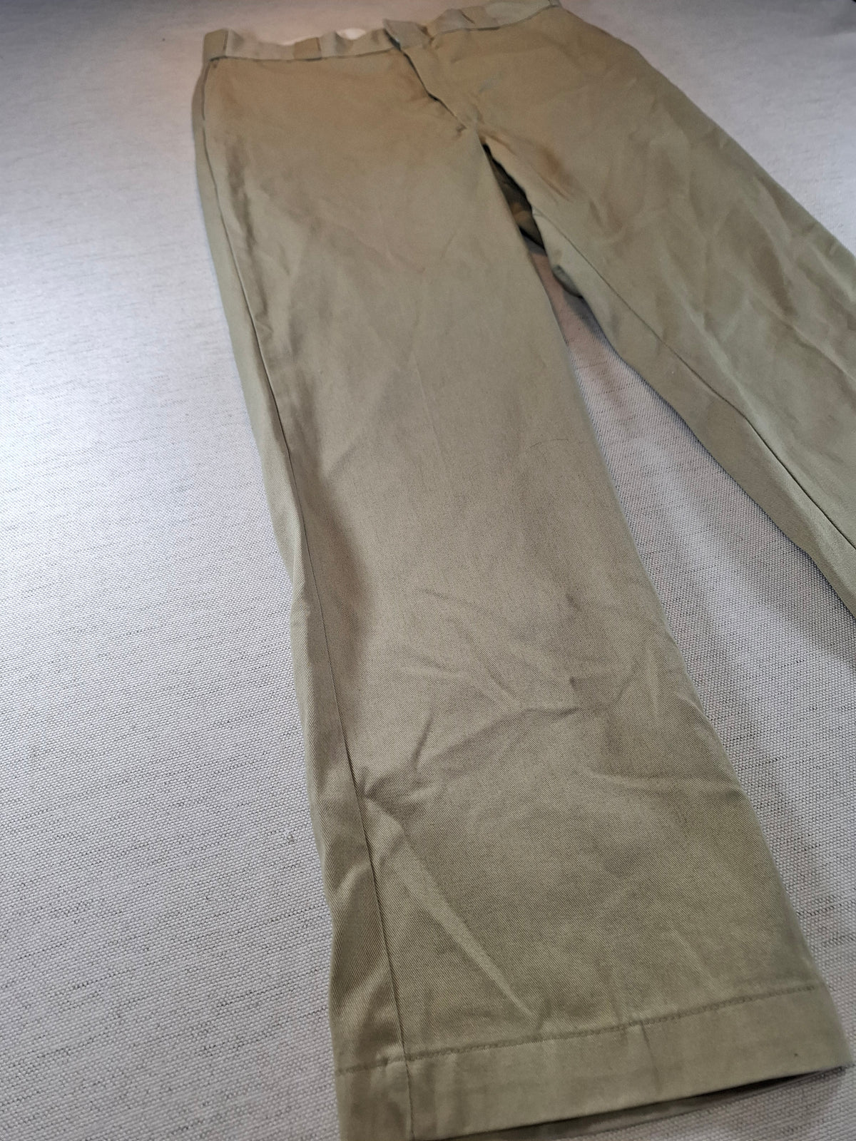 000419 – Dickies Trousers – Khaki, Size 36/32