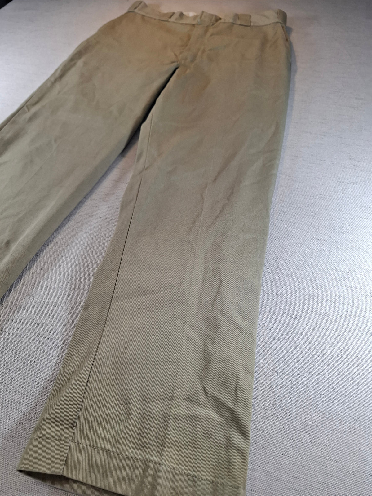 000419 – Dickies Trousers – Khaki, Size 36/32
