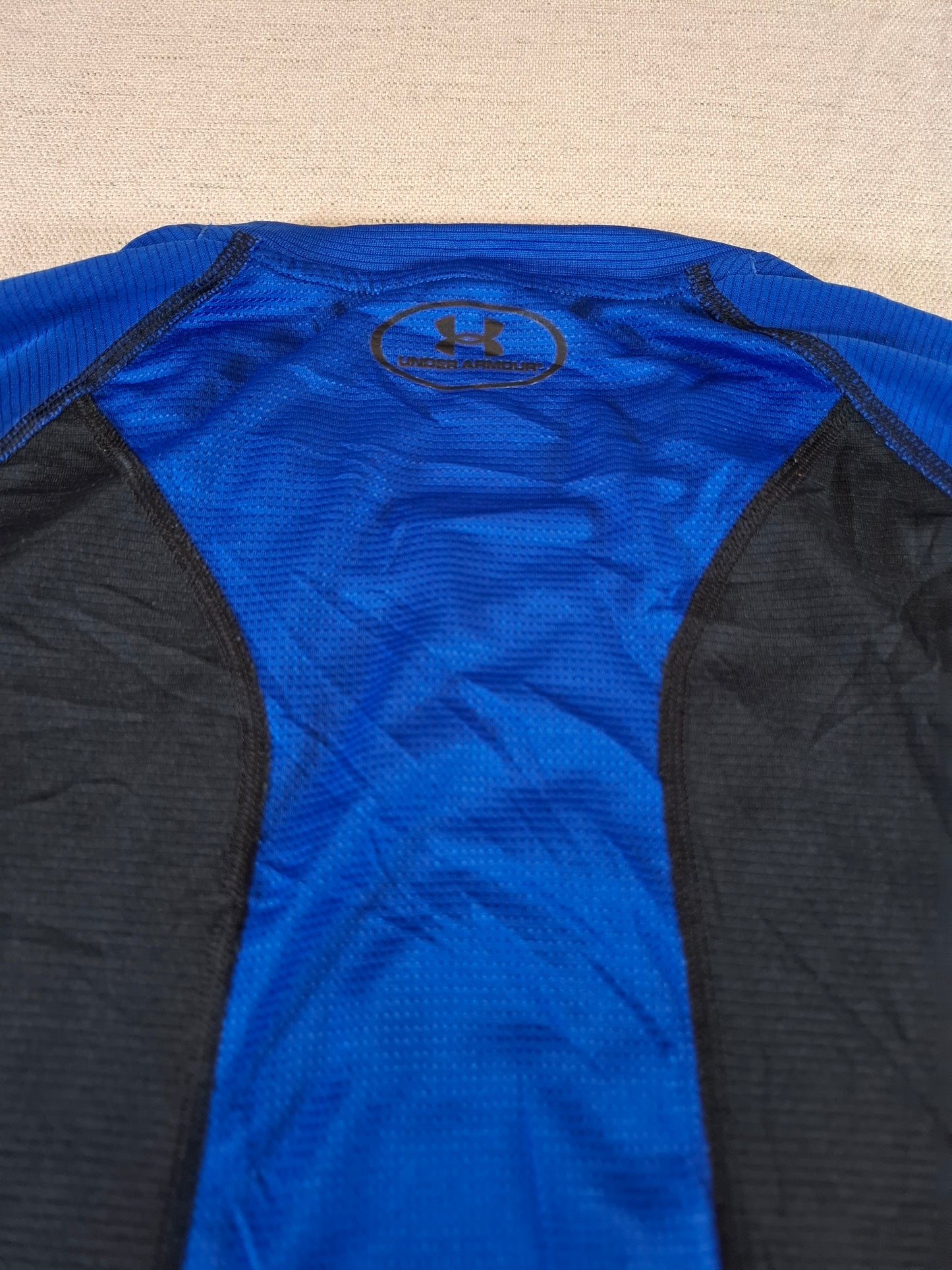 001156 Under Armour Longsleeve t-shirt size S Blue/ Black