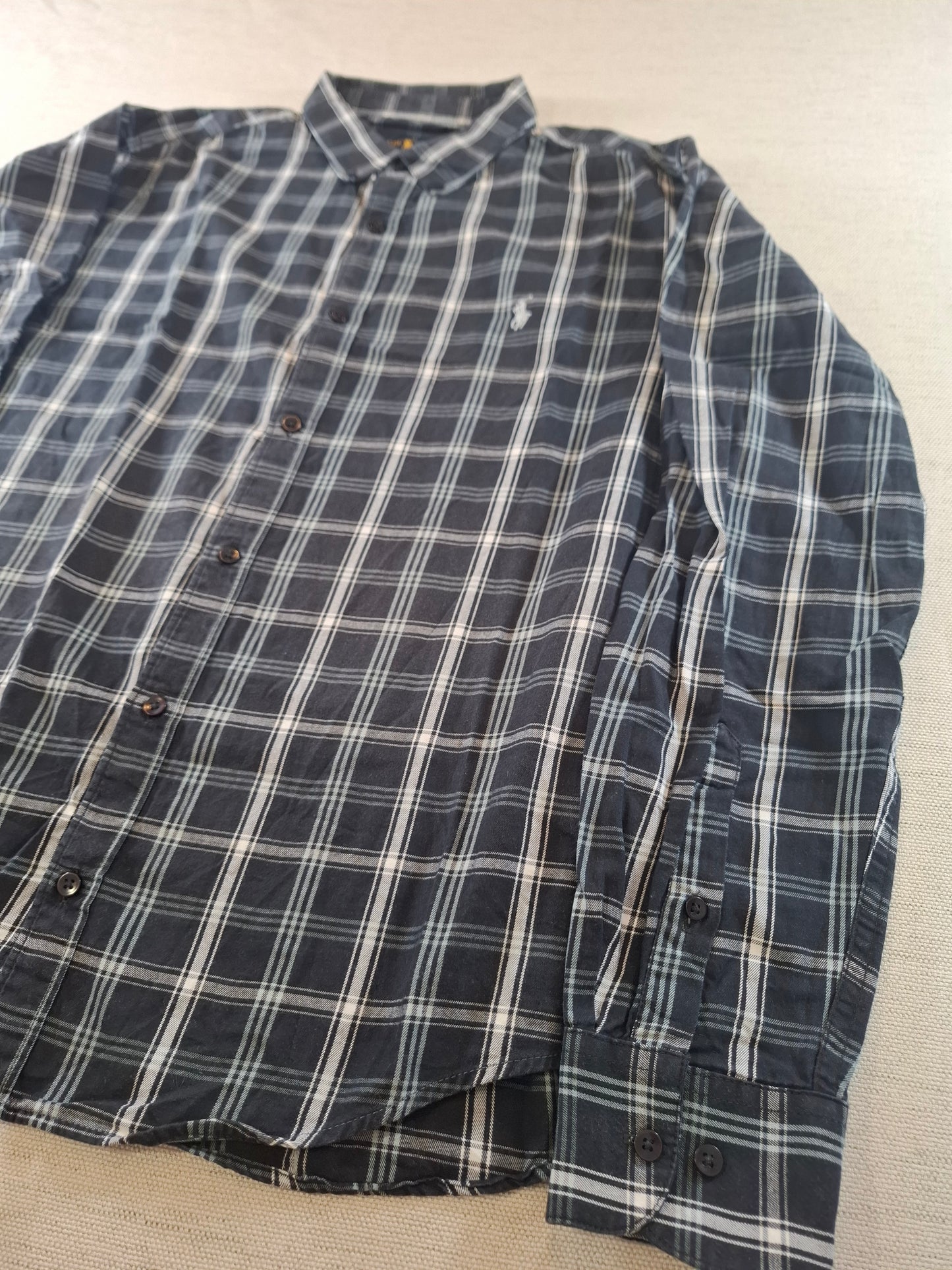 001071 Polo Ralph Lauren Button down shirt size L Black/ White checkered