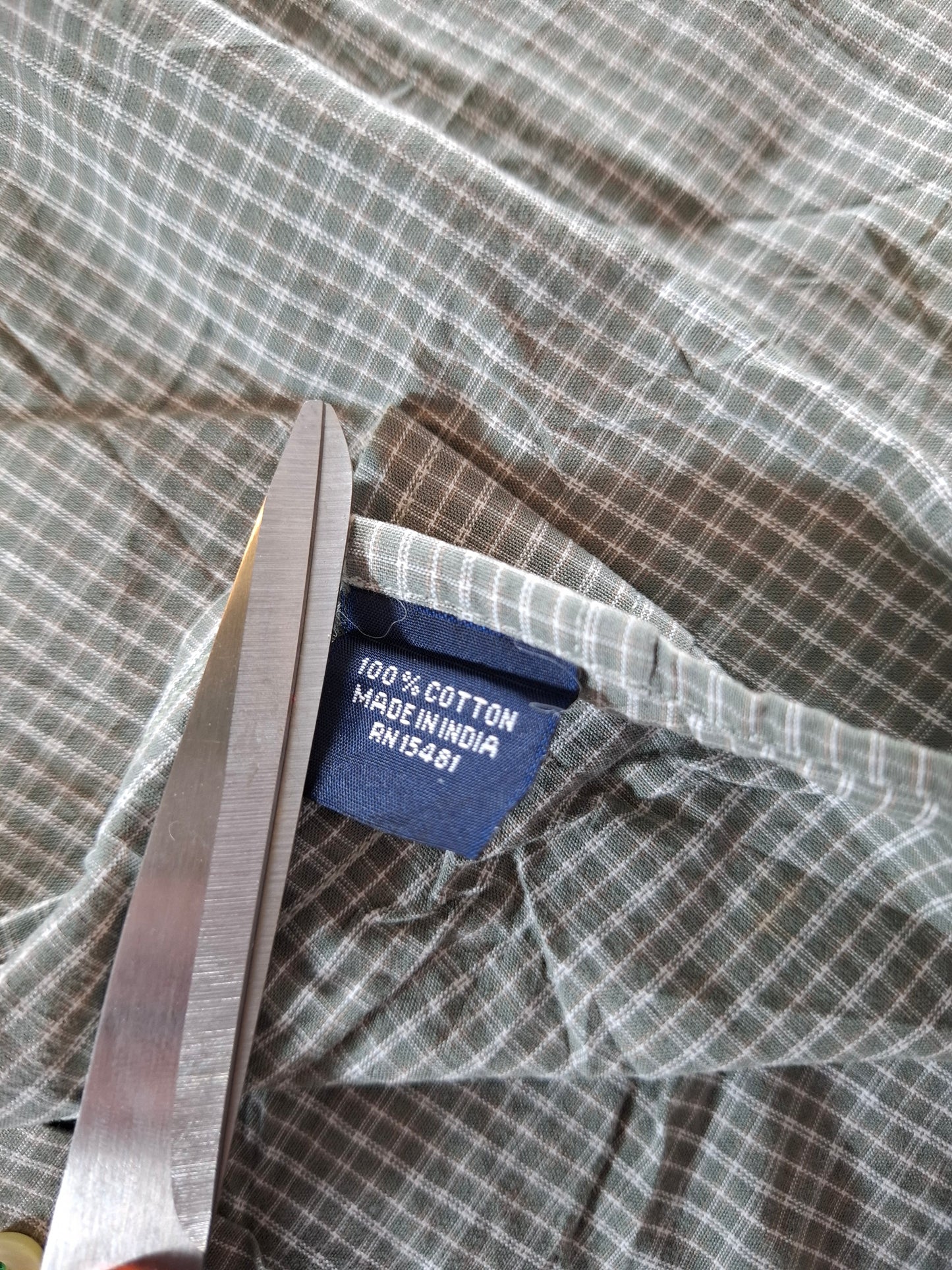 001092 Tommy Hilfiger Button down shirt size 16 / 34-35 Green/ White checkered