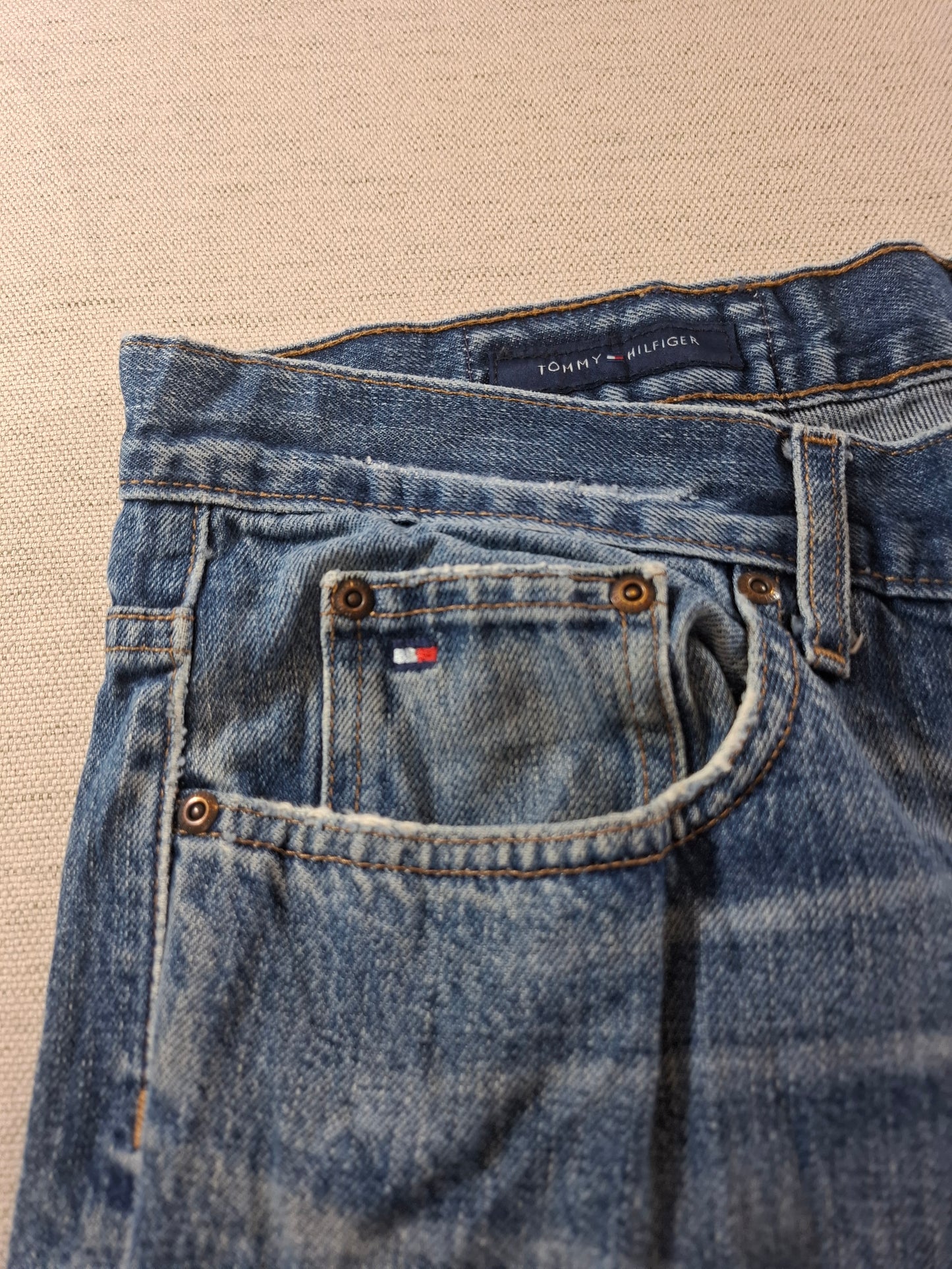 000217 Tommy Hilfiger 38/30 size Jeans Blue