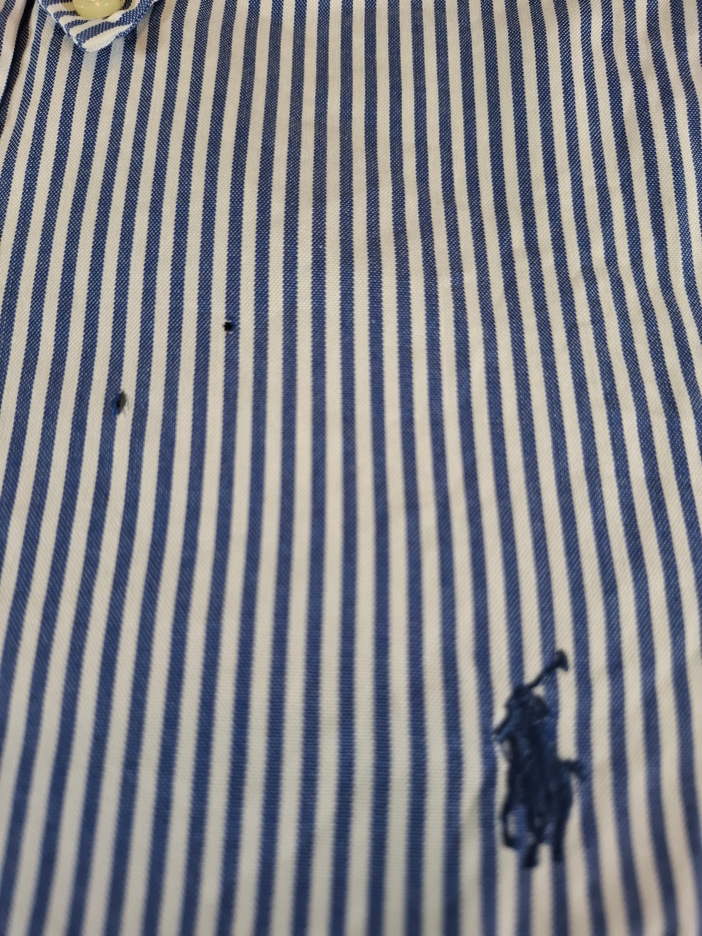 001082 Polo Ralph Lauren Button down shirt size 15.5 / 32-33 Blue/ White striped