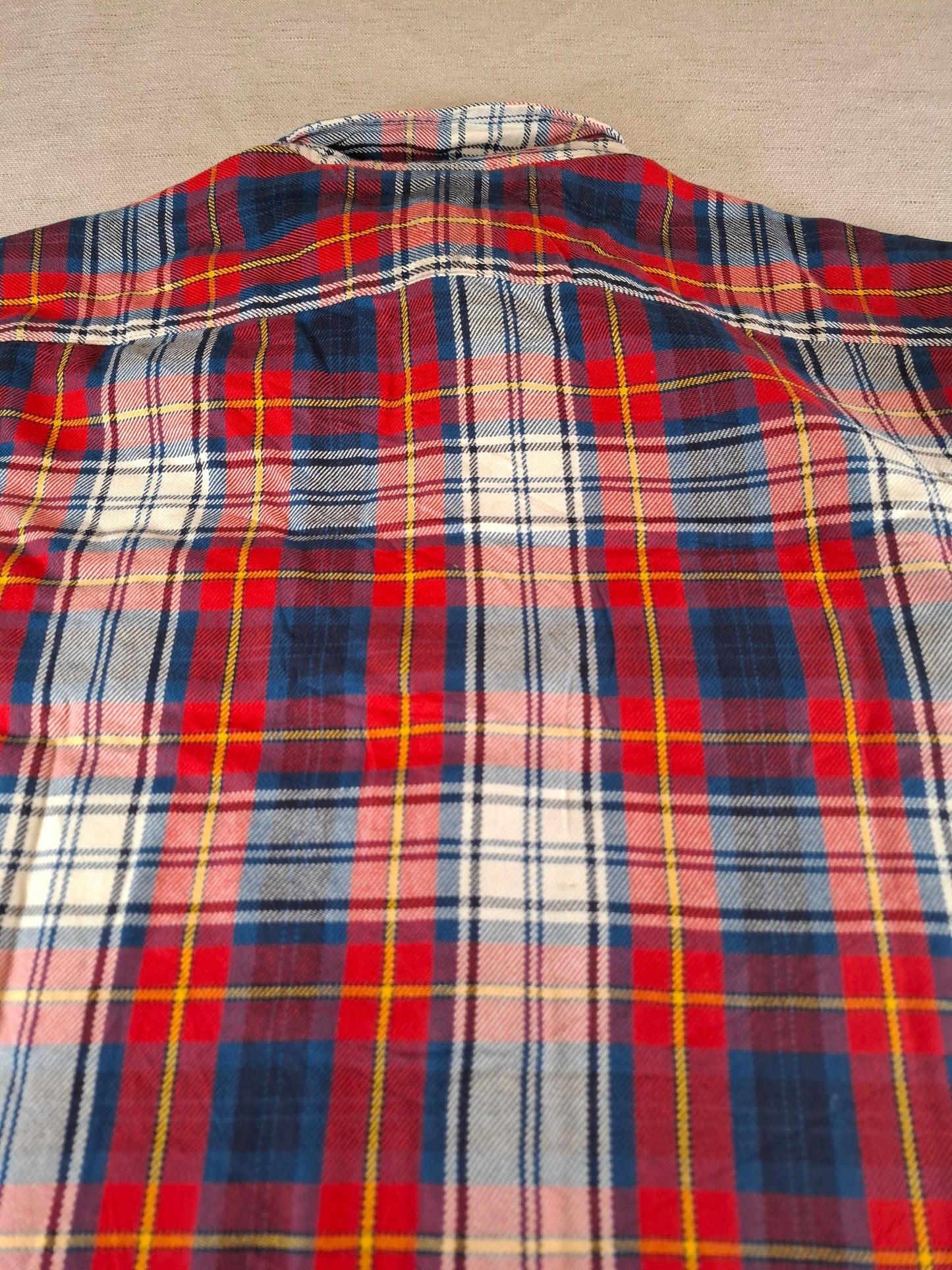001089 Tommy Hilfiger Button down shirt size L Multi/ Red