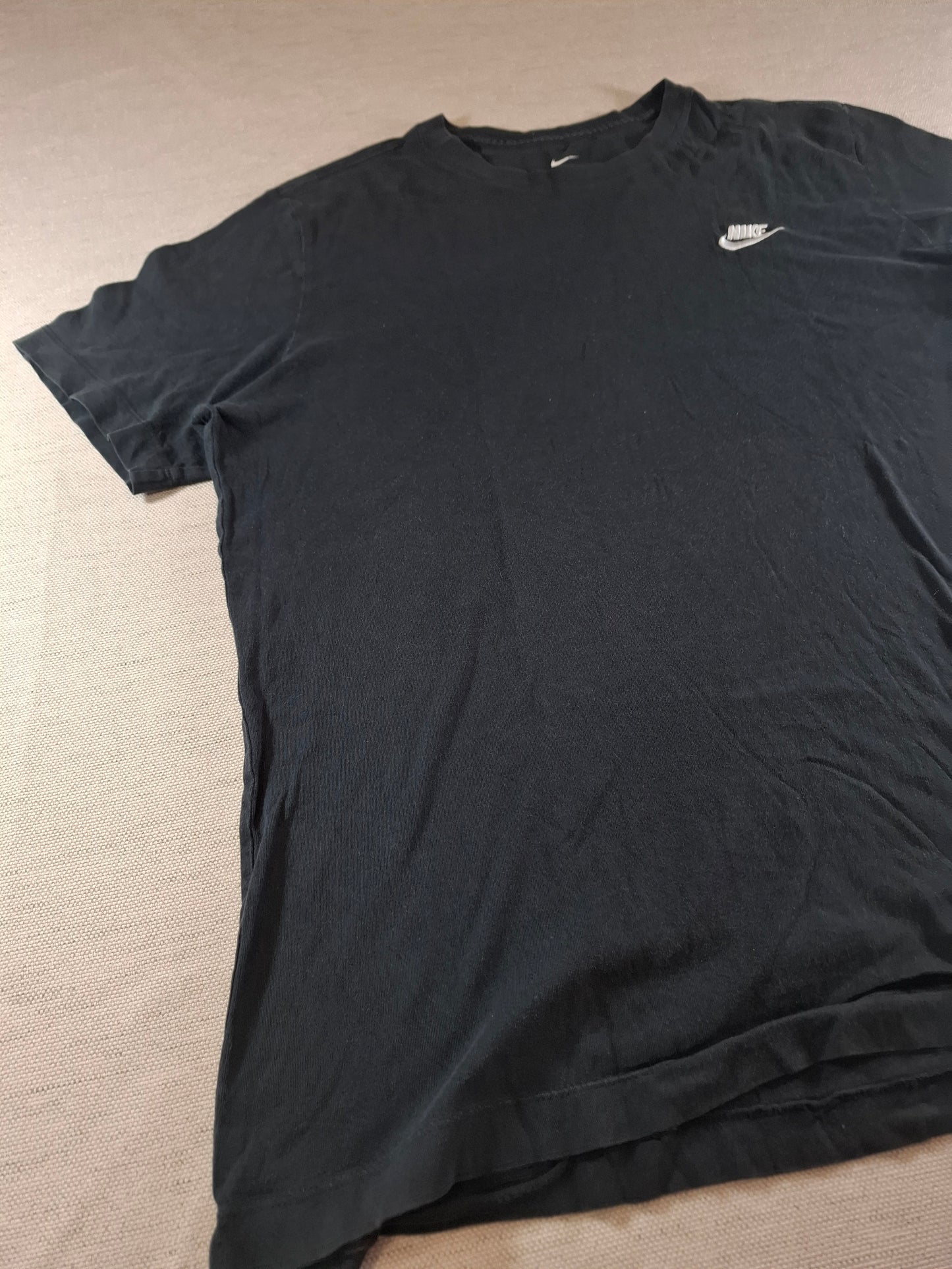 001126 Nike T-shirt size M Black