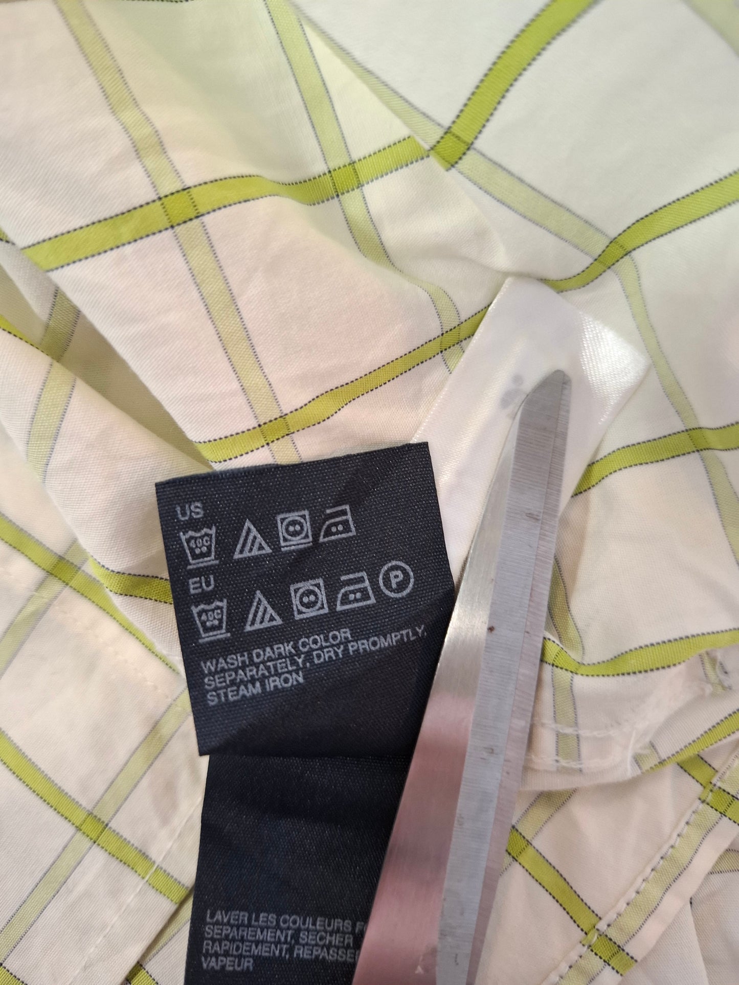 001093 Tommy Hilfiger Button down shirt size 16,5-17 / L Green/ White checkered