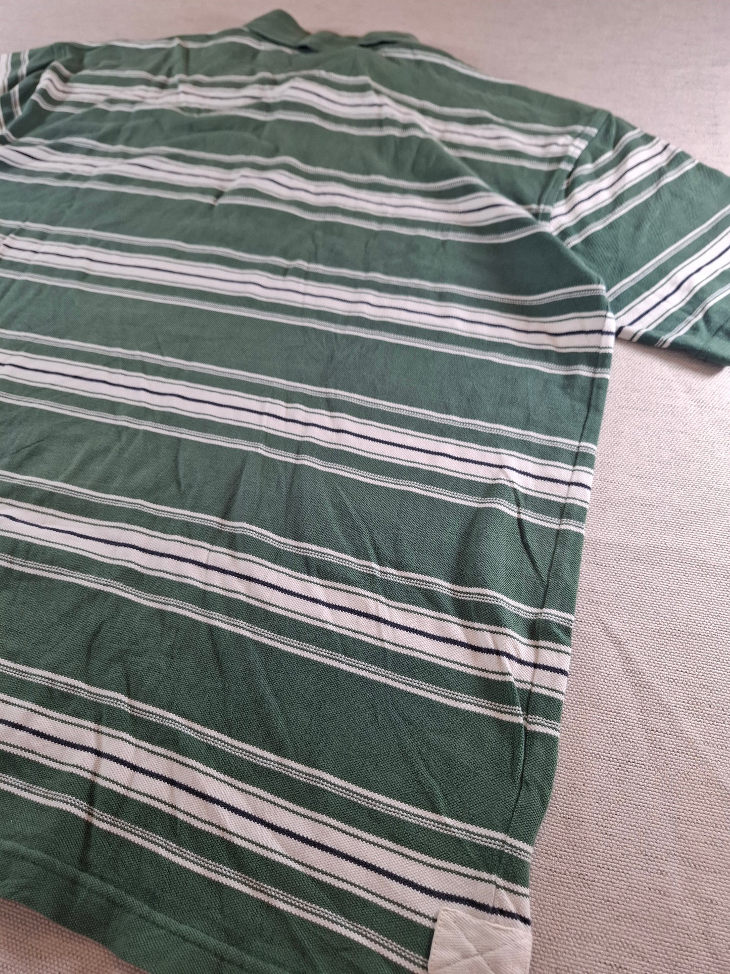 001115 Tommy Hilfiger Polo size XL Green/ white striped