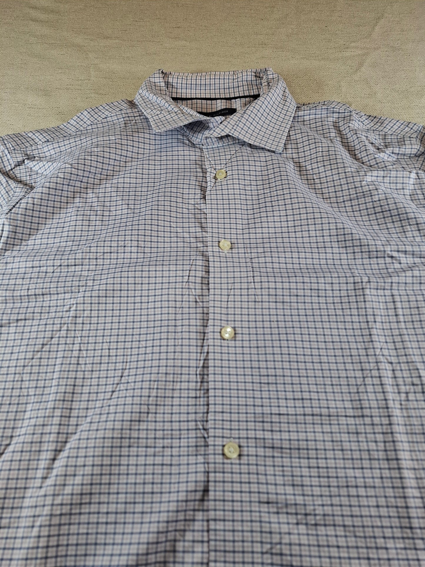 001094 Tommy Hilfiger Button down shirt size 17 / 34-35 Lila/ Blue/ White checkered