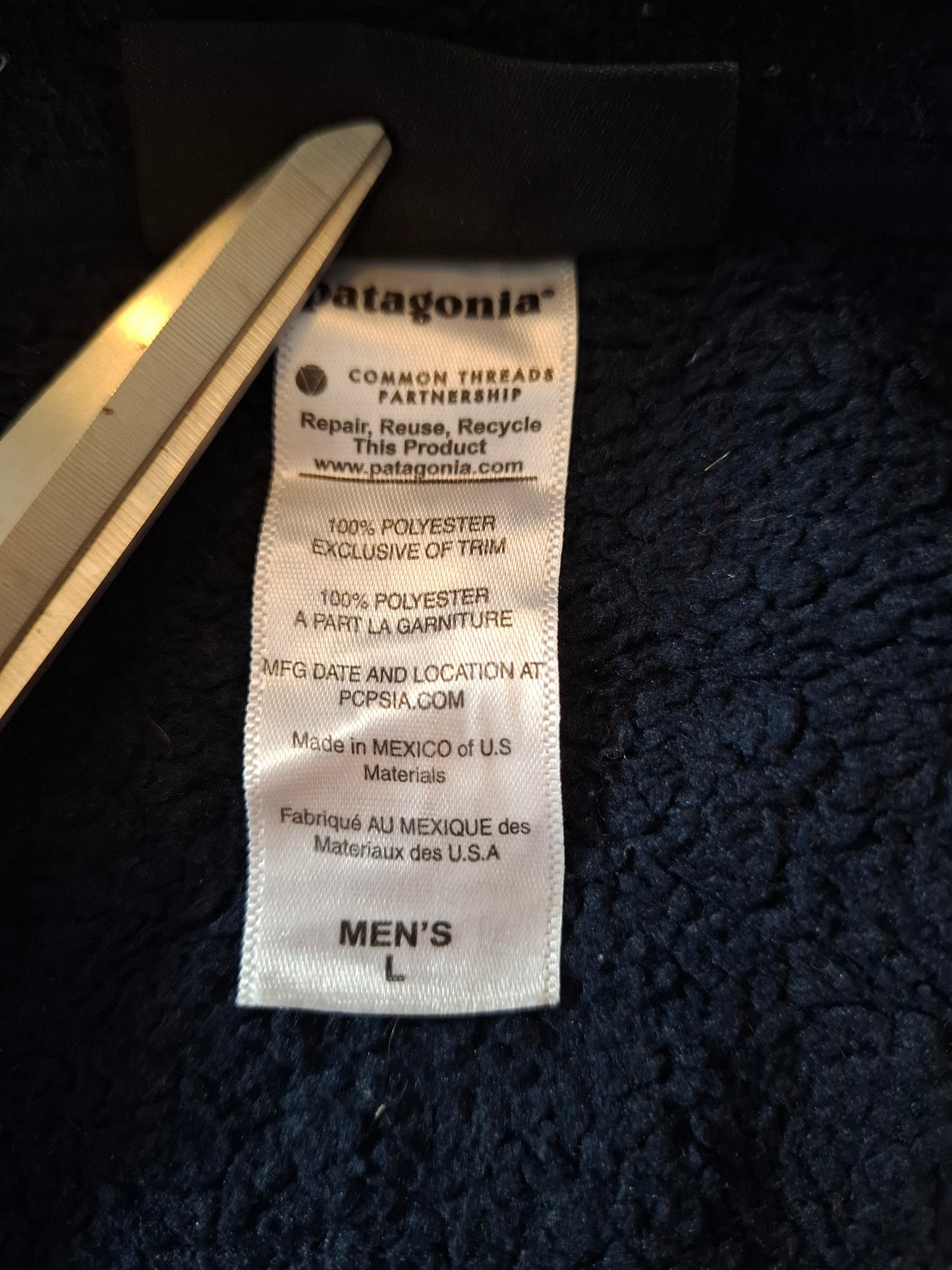 000691 Patagonia Fleece size L Black