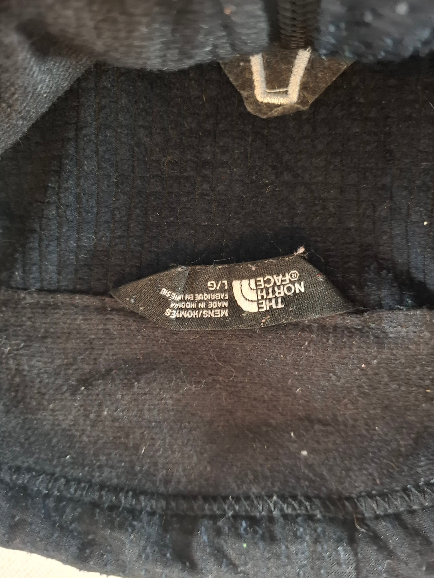 000696 The North Face Jacket size L Black