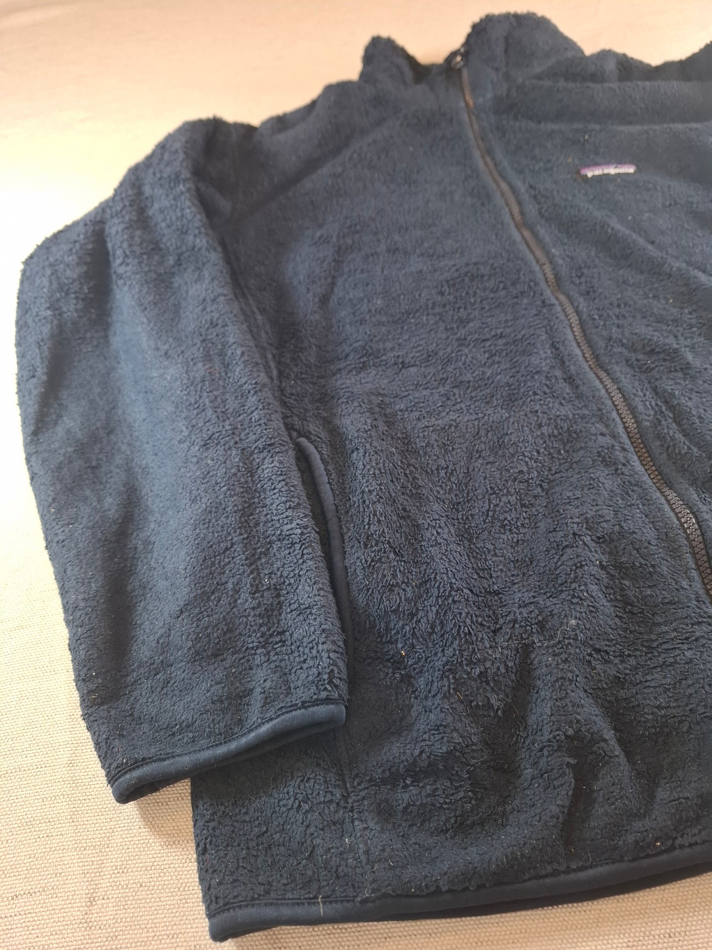 000691 Patagonia Fleece size L Black
