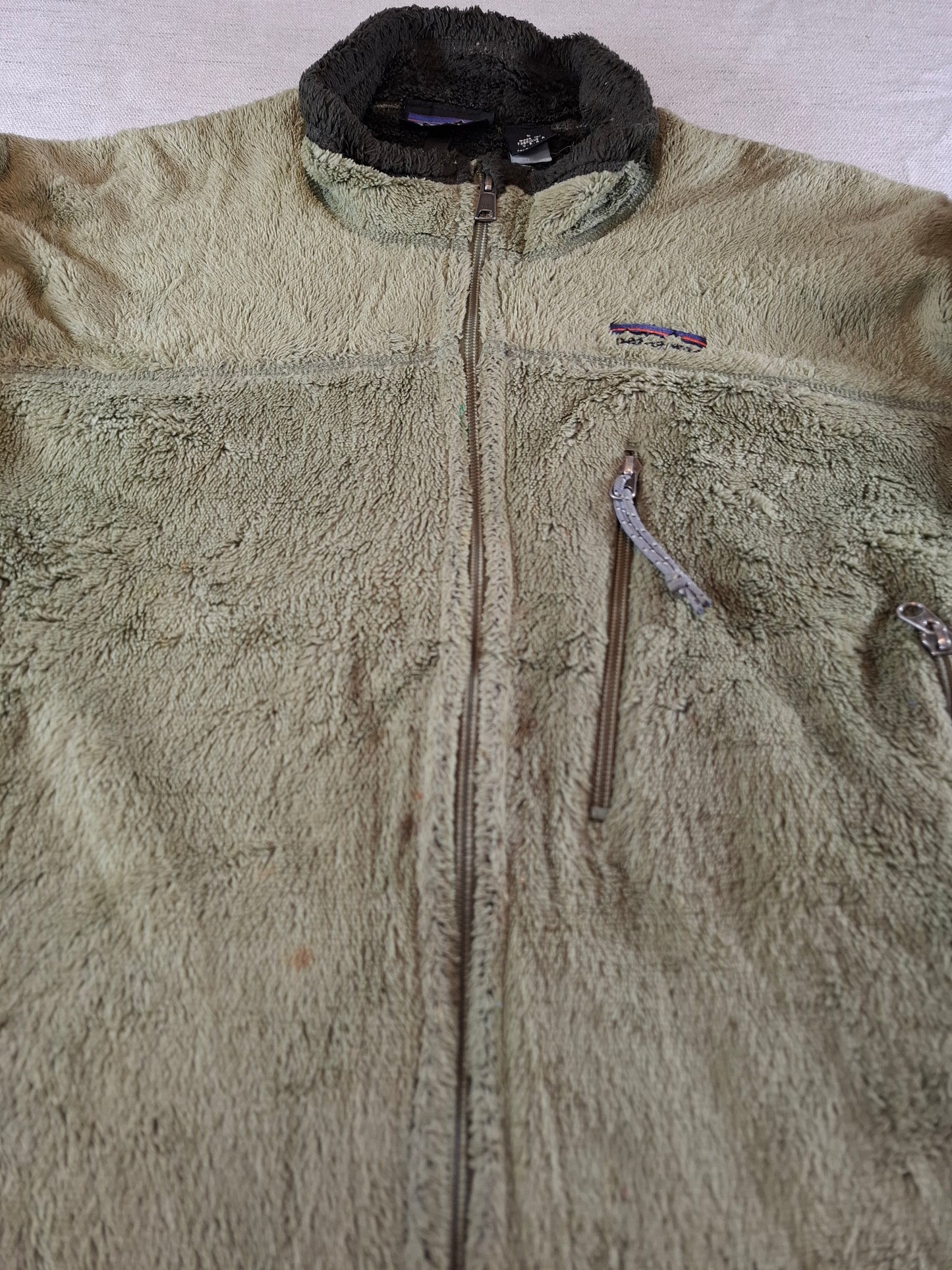 000480 Patagonia Fleece jack size L Army Green