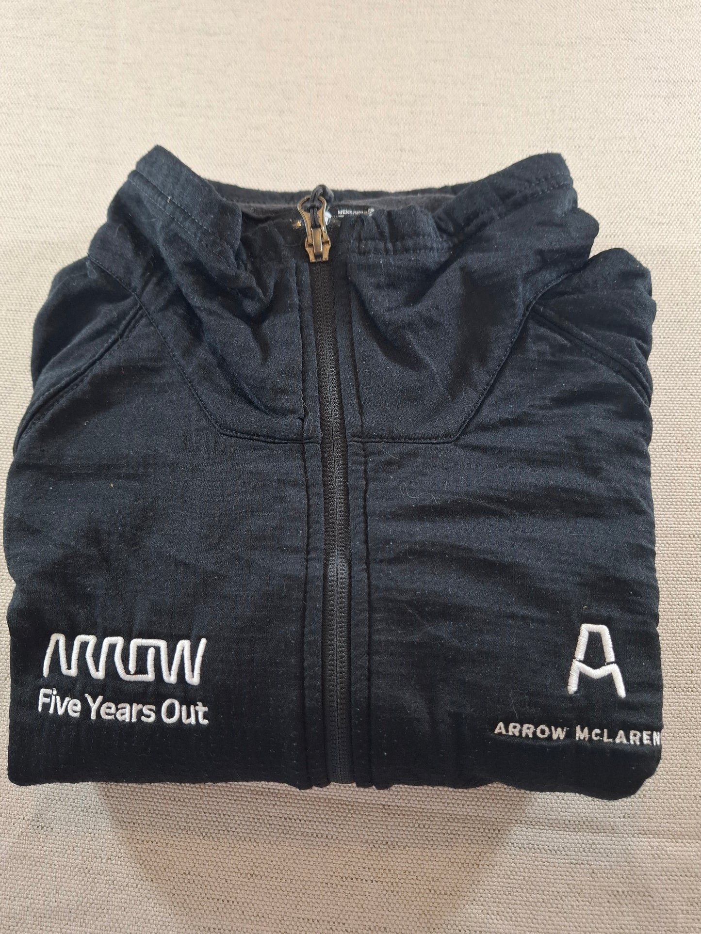 000696 The North Face Jacket size L Black