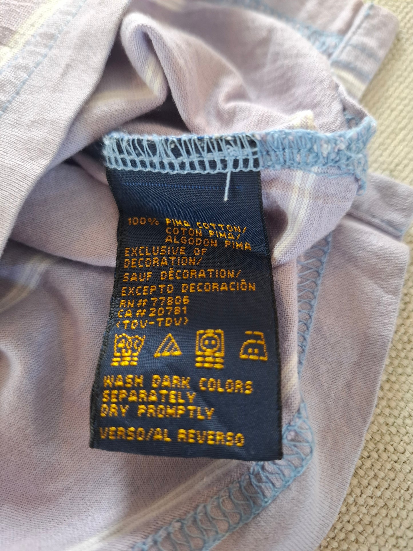 001113 Tommy Hilfiger Polo size L Lila/ White striped