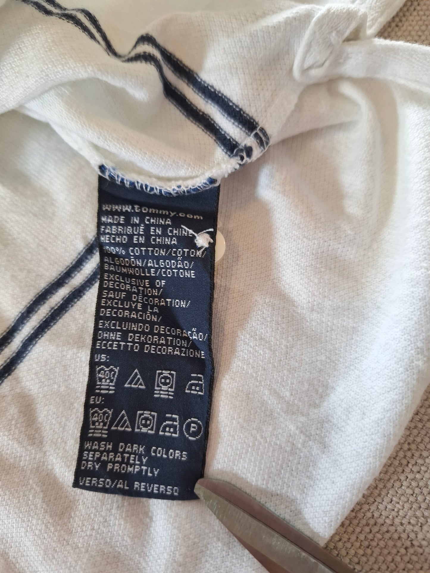 001065 Tommy Hilfiger Polo size S White/ Black