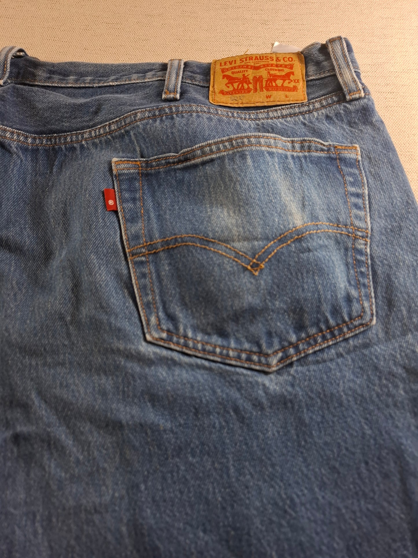 000268 – Levi's Jeans (501) – Blue, Size 48/32