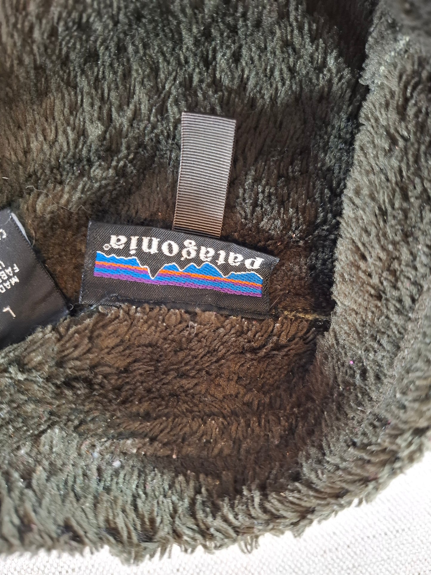 000480 Patagonia Fleece jack size L Army Green