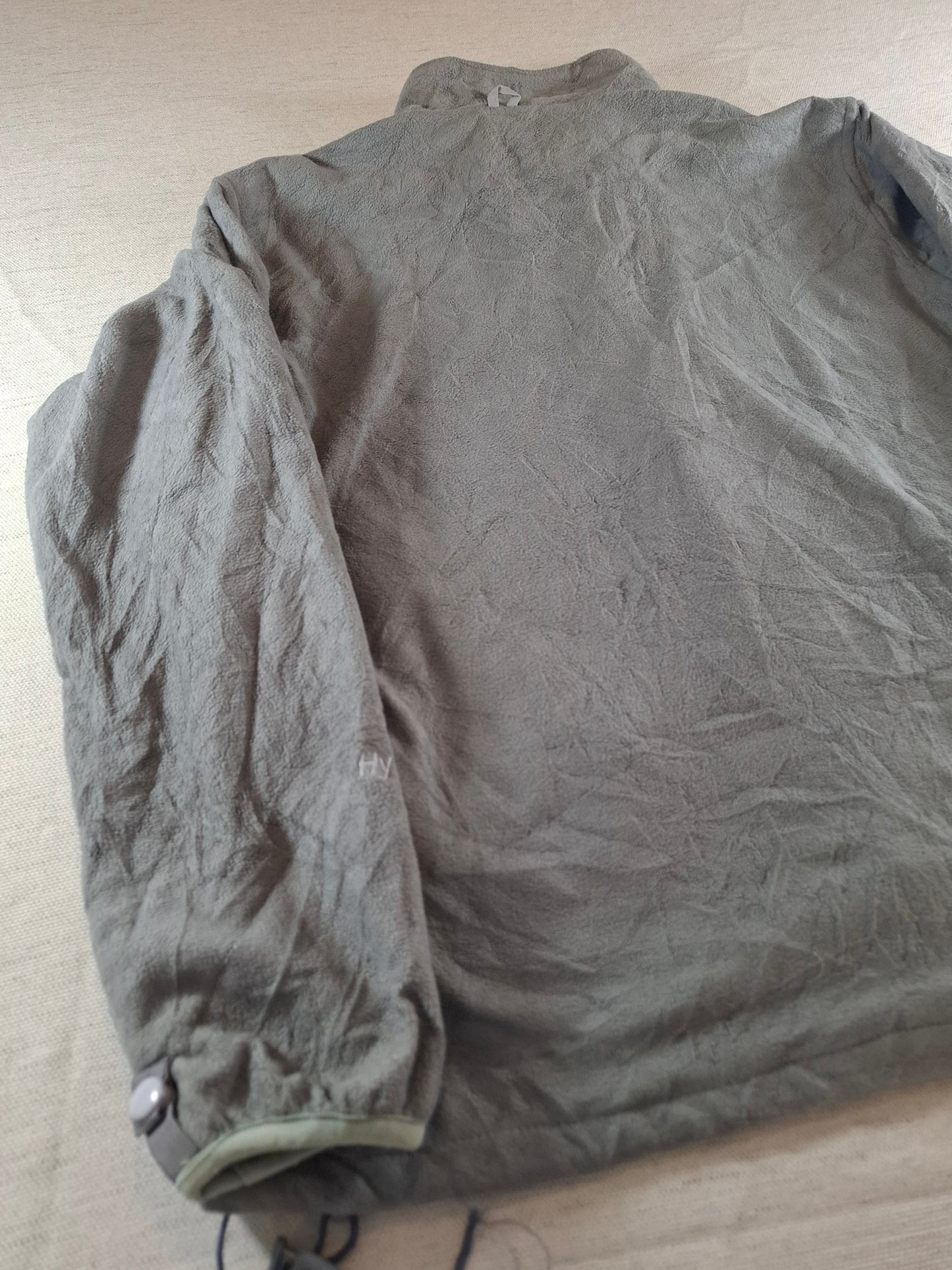 000697 The North Face Fleece size L Grey