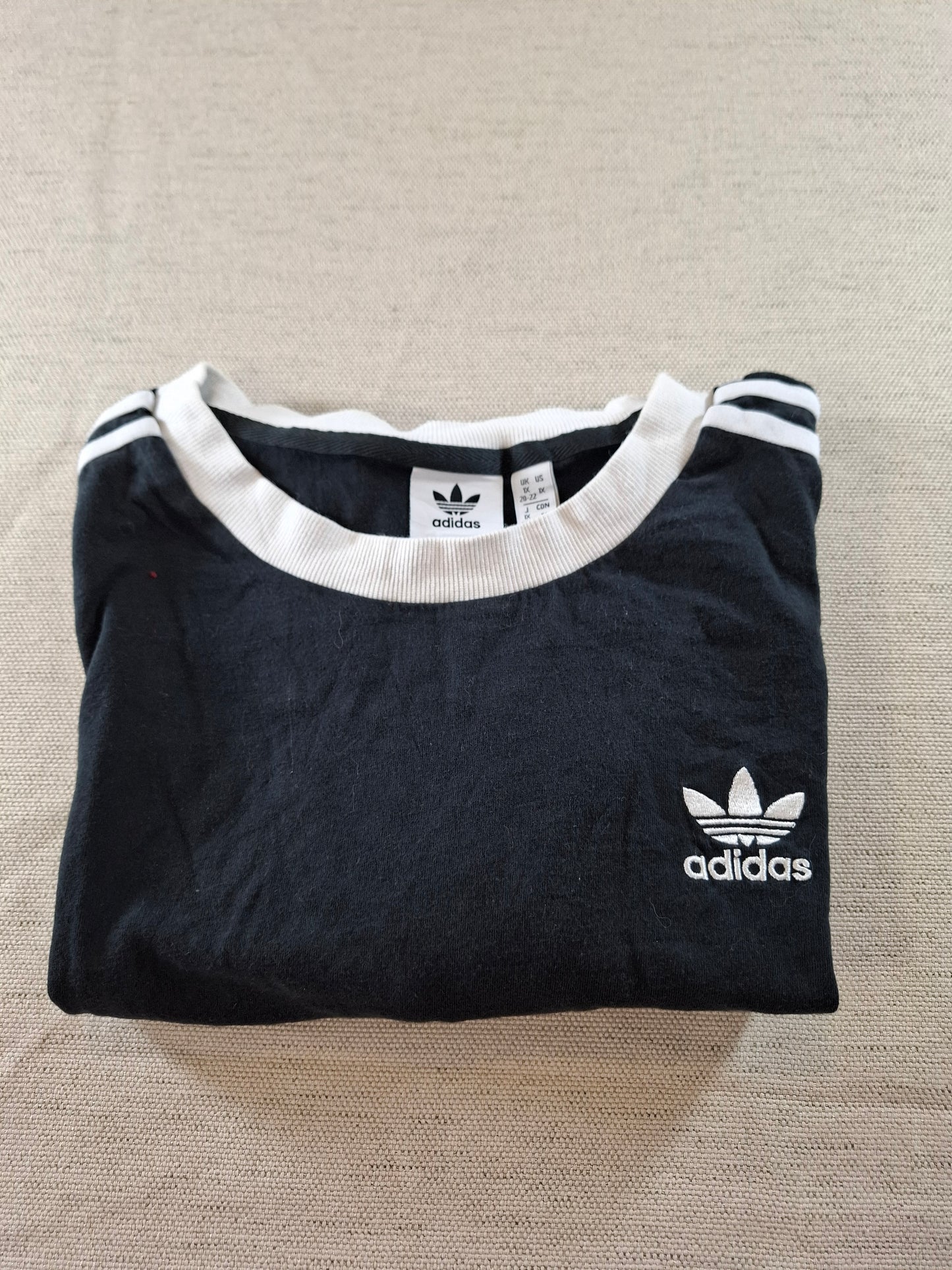 000125 – Adidas T-Shirt – Black, Size M