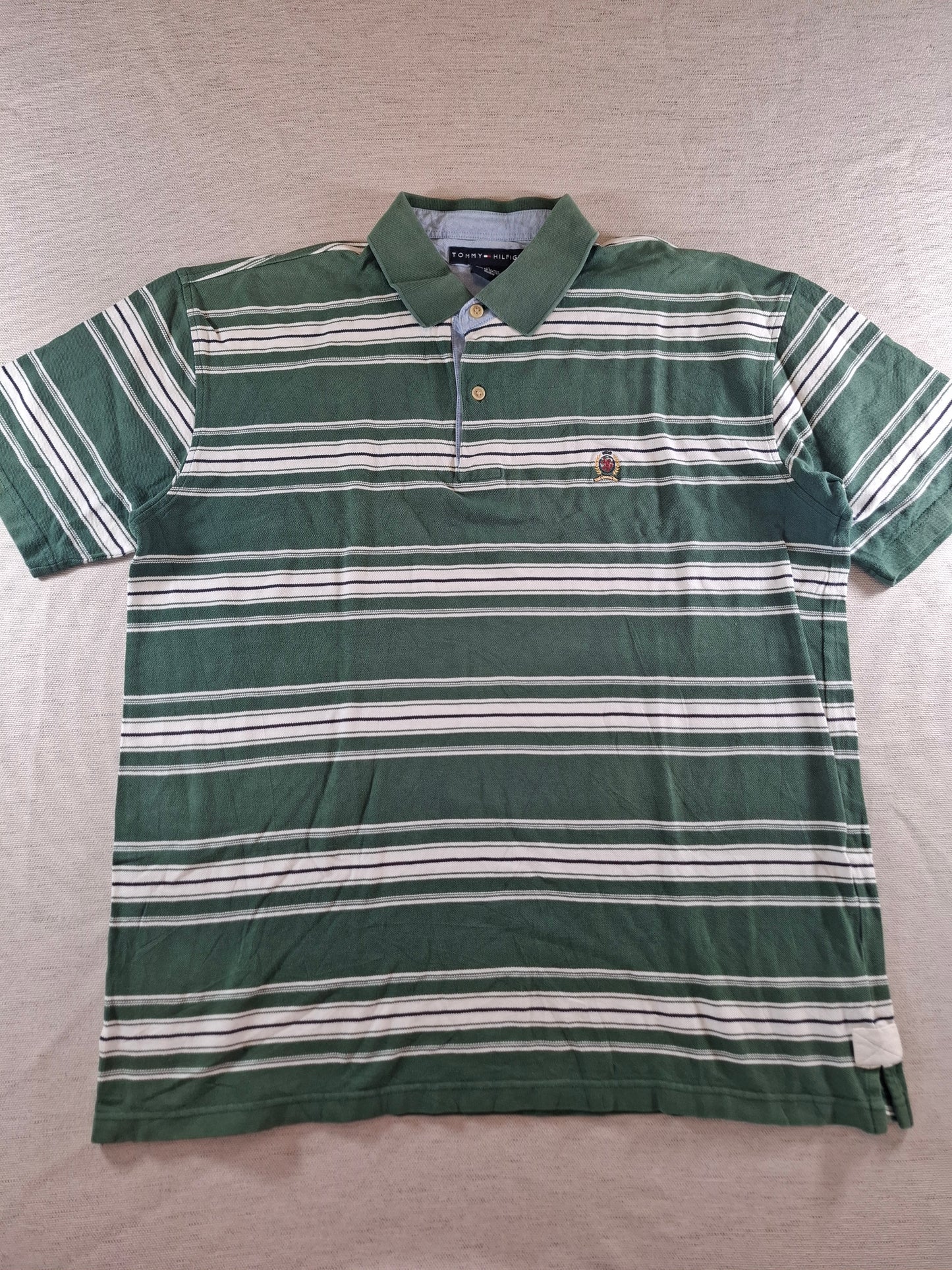 001115 Tommy Hilfiger Polo size XL Green/ white striped
