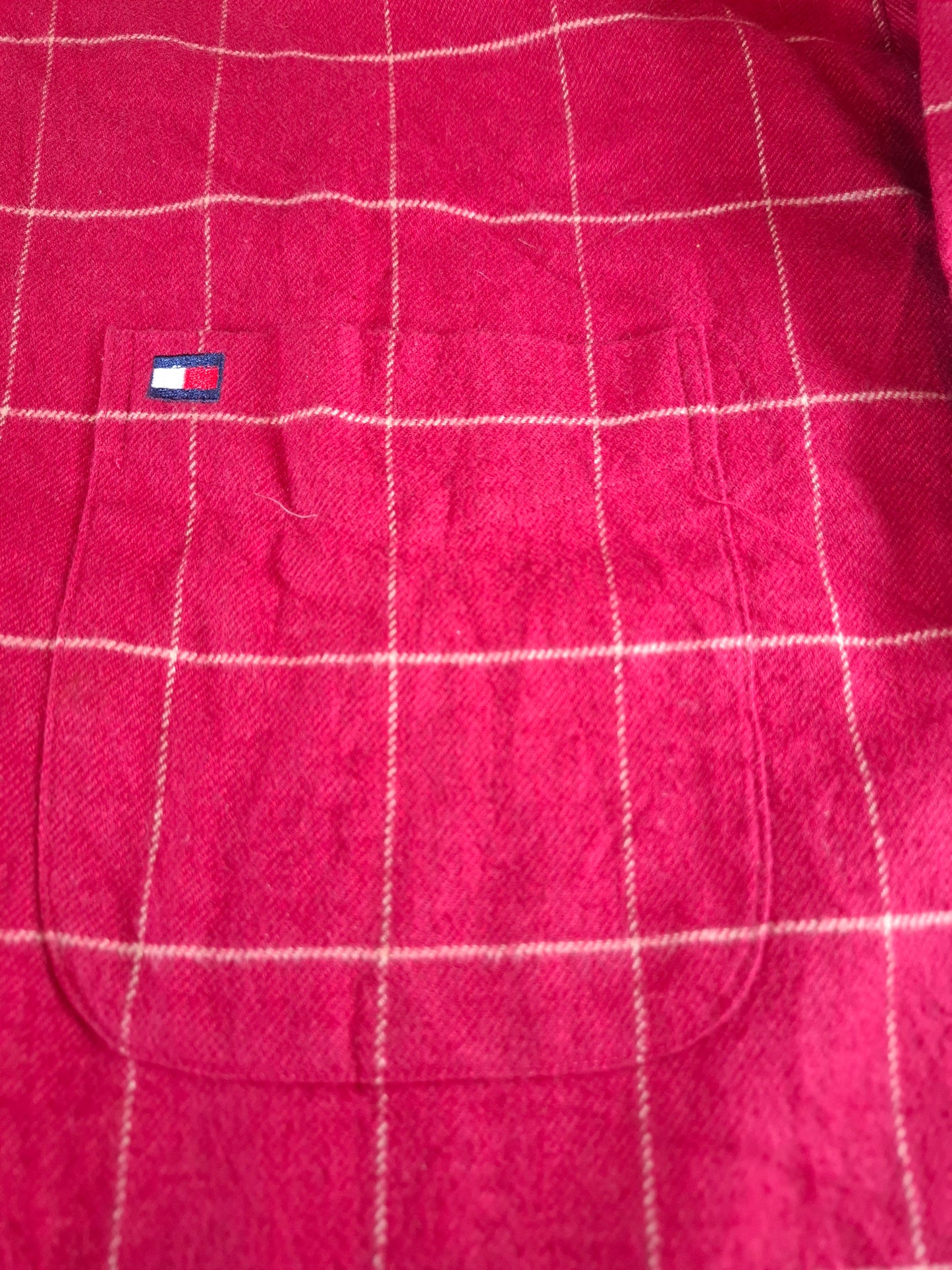 001090 Tommy Hilfiger Button down shirt size L Red/ White checkered