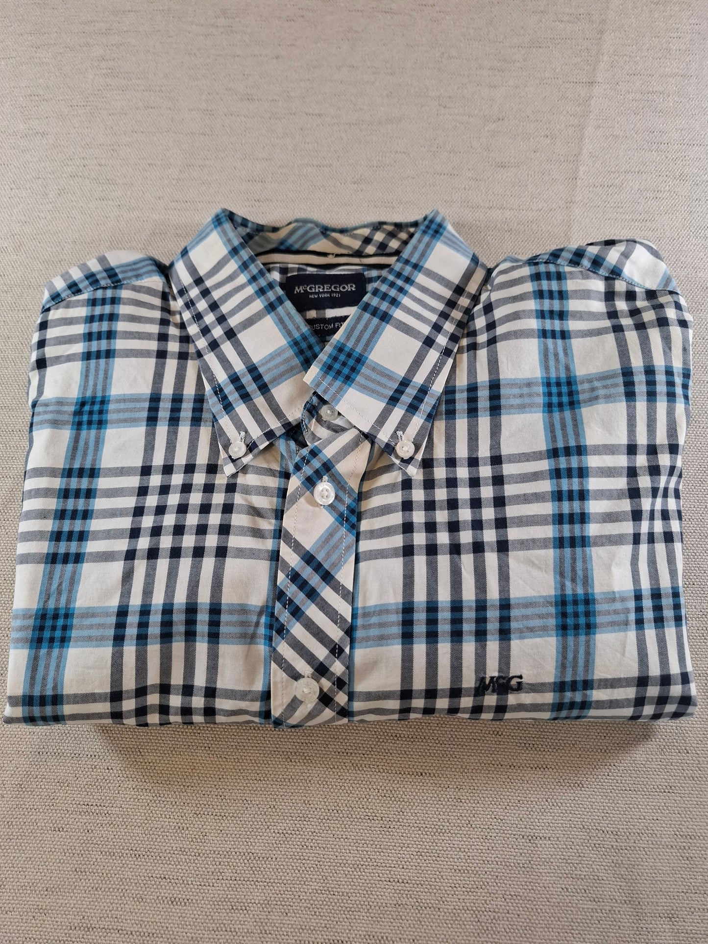 001087 McGregor Button down shirt size XXXL Blue/ White checkered