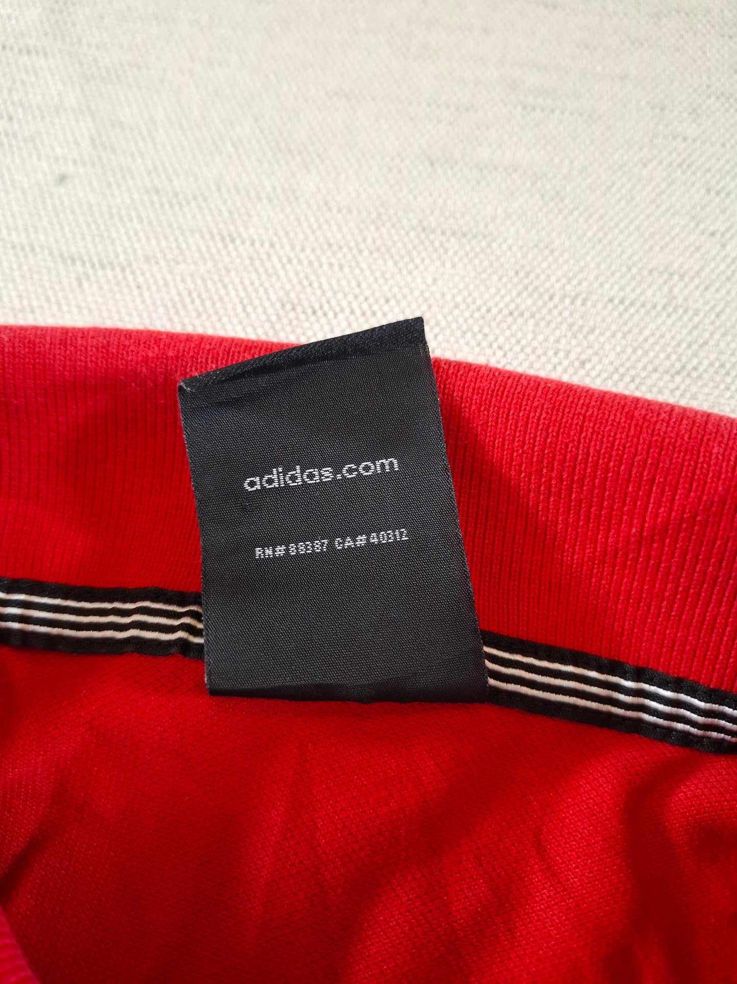 000945 Adidas Polo size XL Red