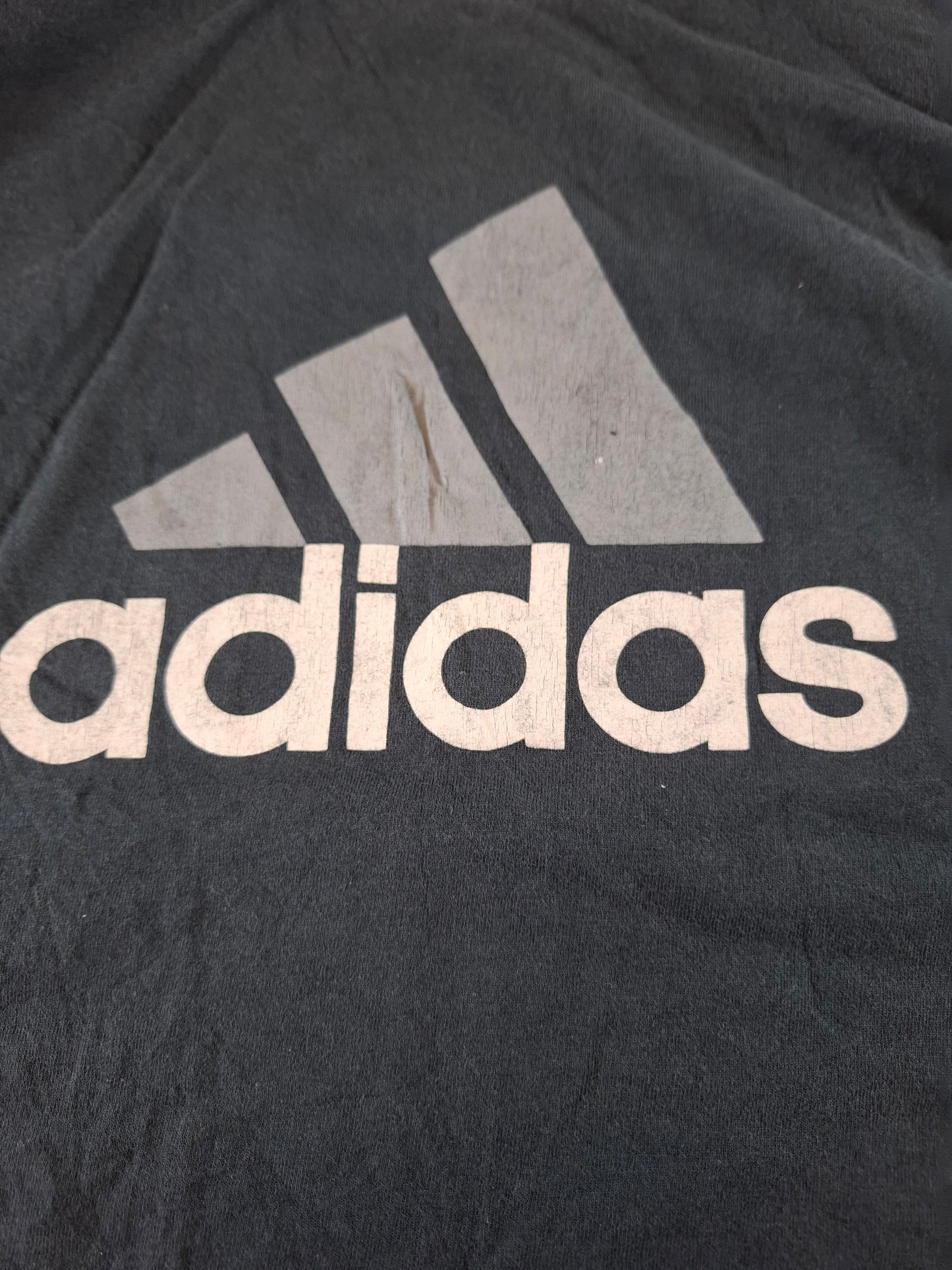 000126 Adidas T-shirt size XL Black
