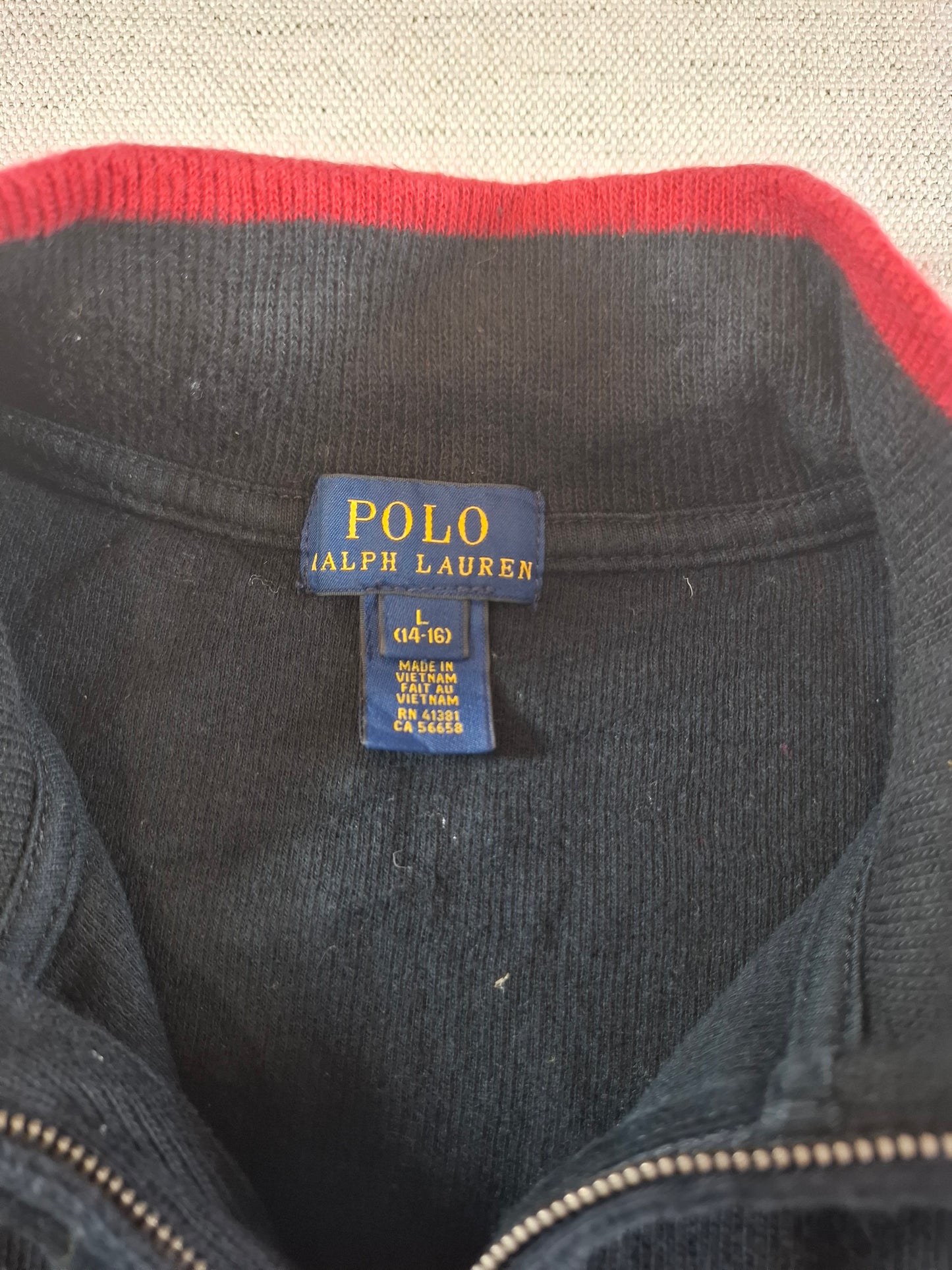 000487 Polo Ralph Lauren 1/4 zip sweater size L Black (with red edge)