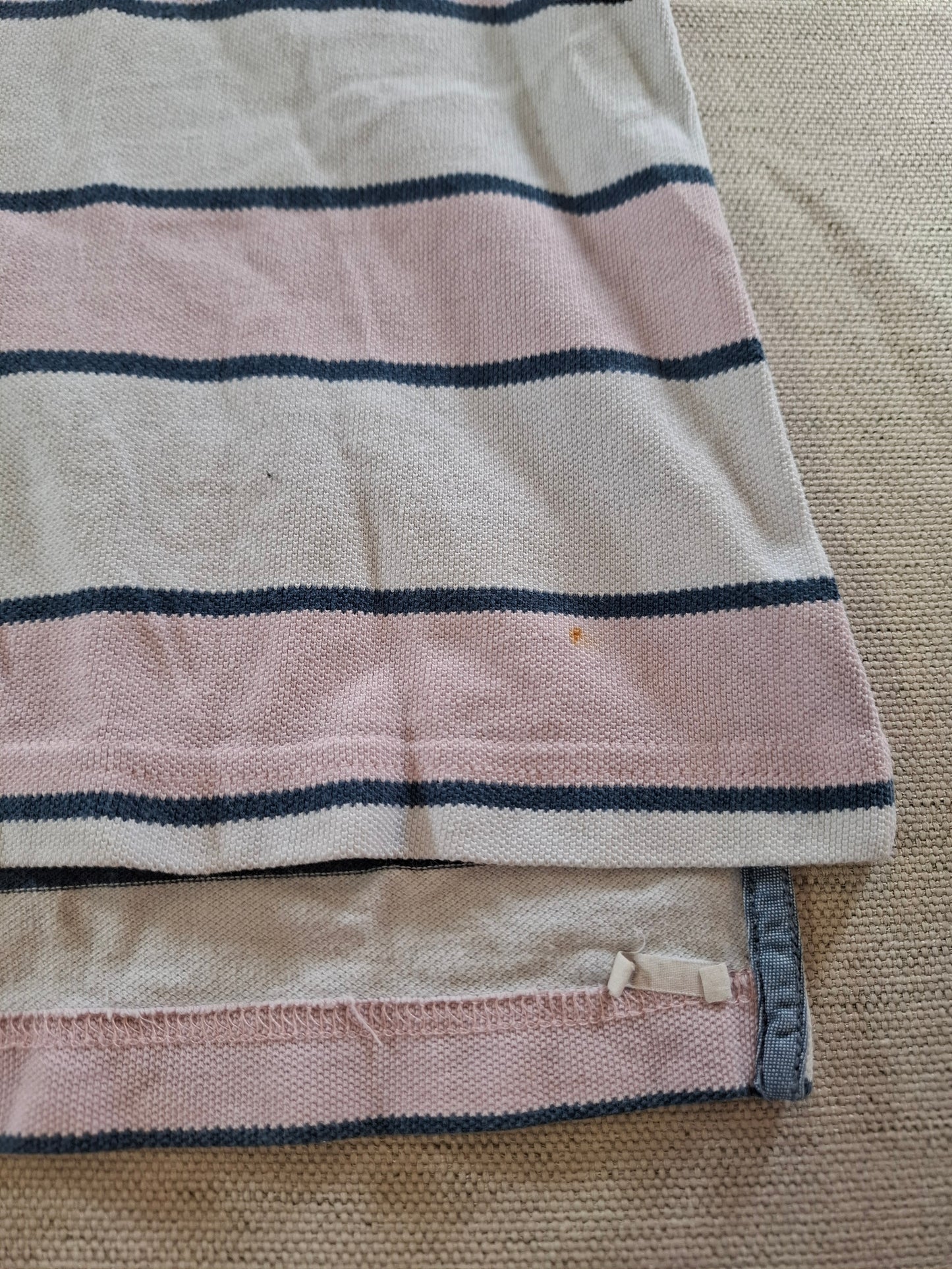 001112 Tommy Hilfiger Polo size L Red/ White/ Blue striped