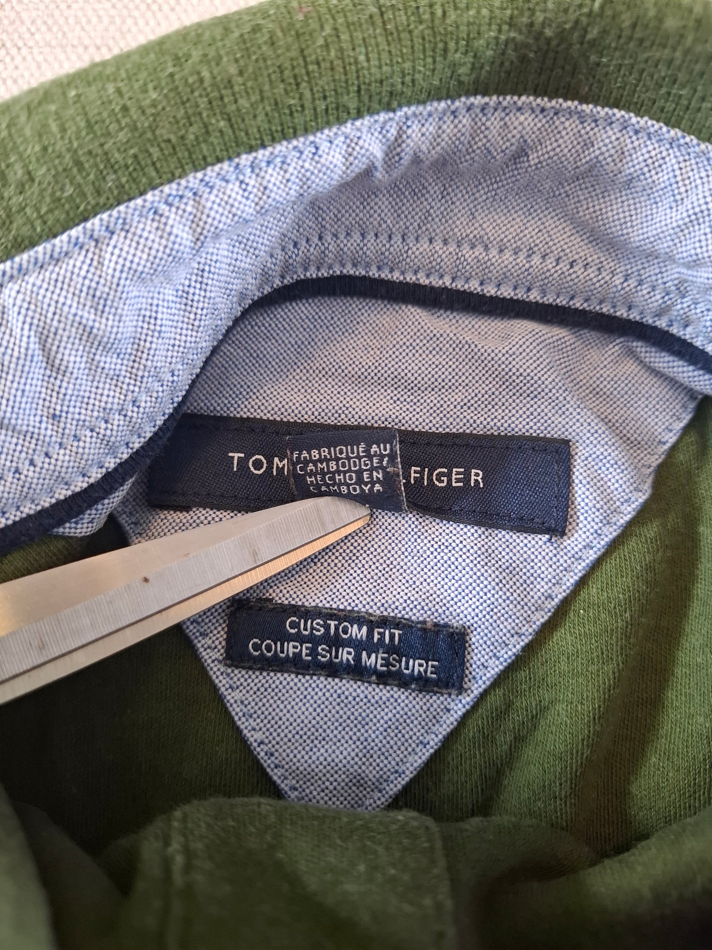 001117 Tommy Hilfiger Polo size L Dark green