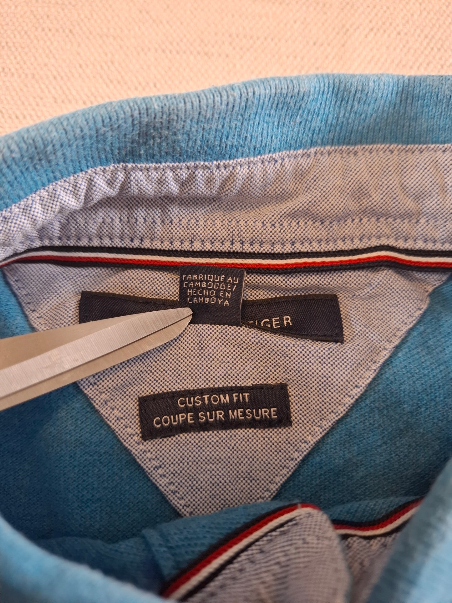 001109Tommy Hilfiger Polo size M Turquoise