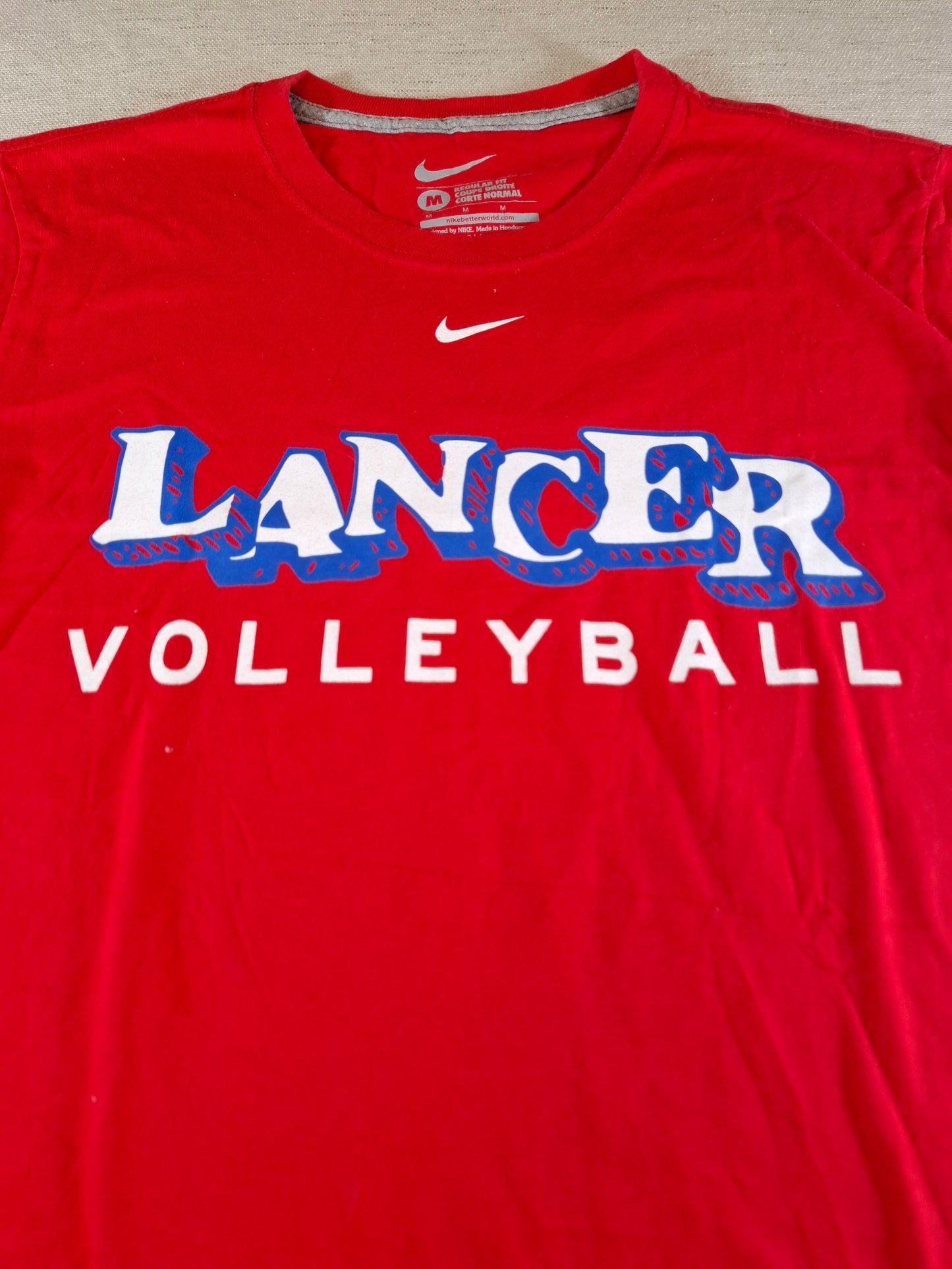 001128 Nike T-shirt size M Red