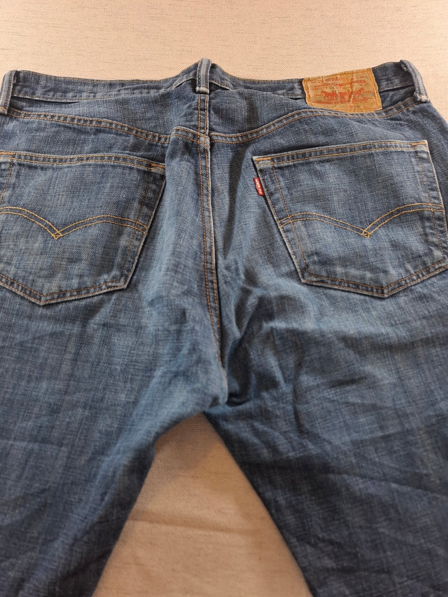 000261 – Levi's Jeans (501) – Blue, Size 36/30