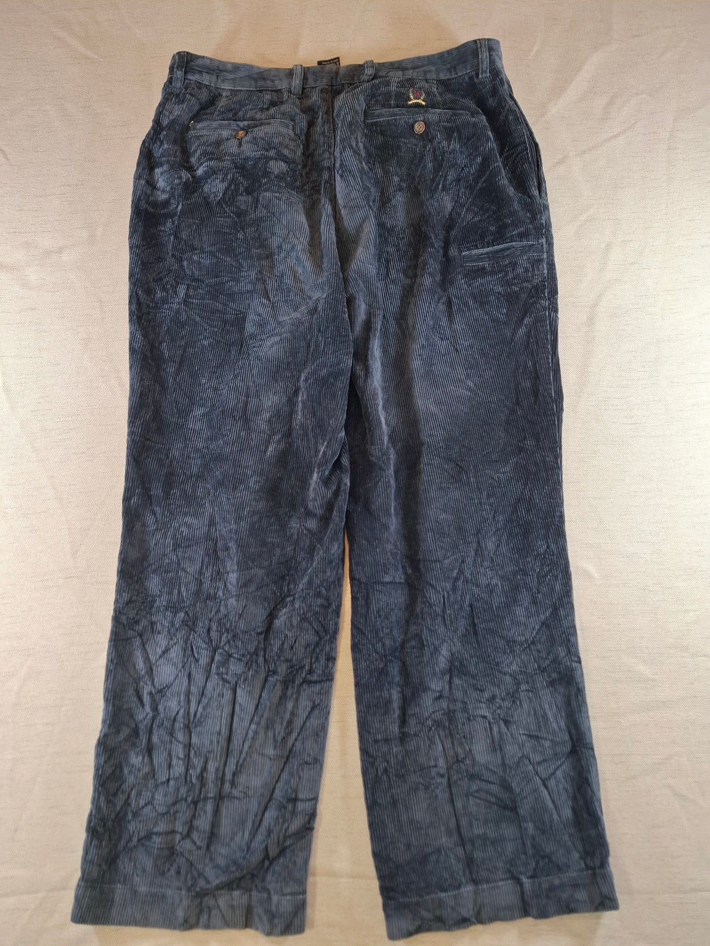 001165 Tommy Hilfiger Corduroy pants size 36/30 Black/Navy